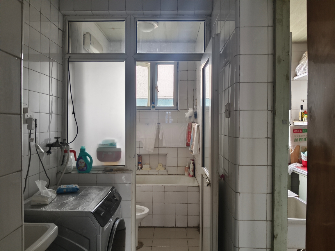 21小附近，安化村高楼层。2室1厅好房出售_8