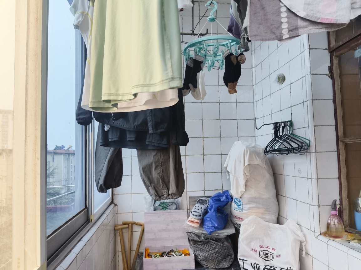 21小附近，安化村高楼层。2室1厅好房出售_6