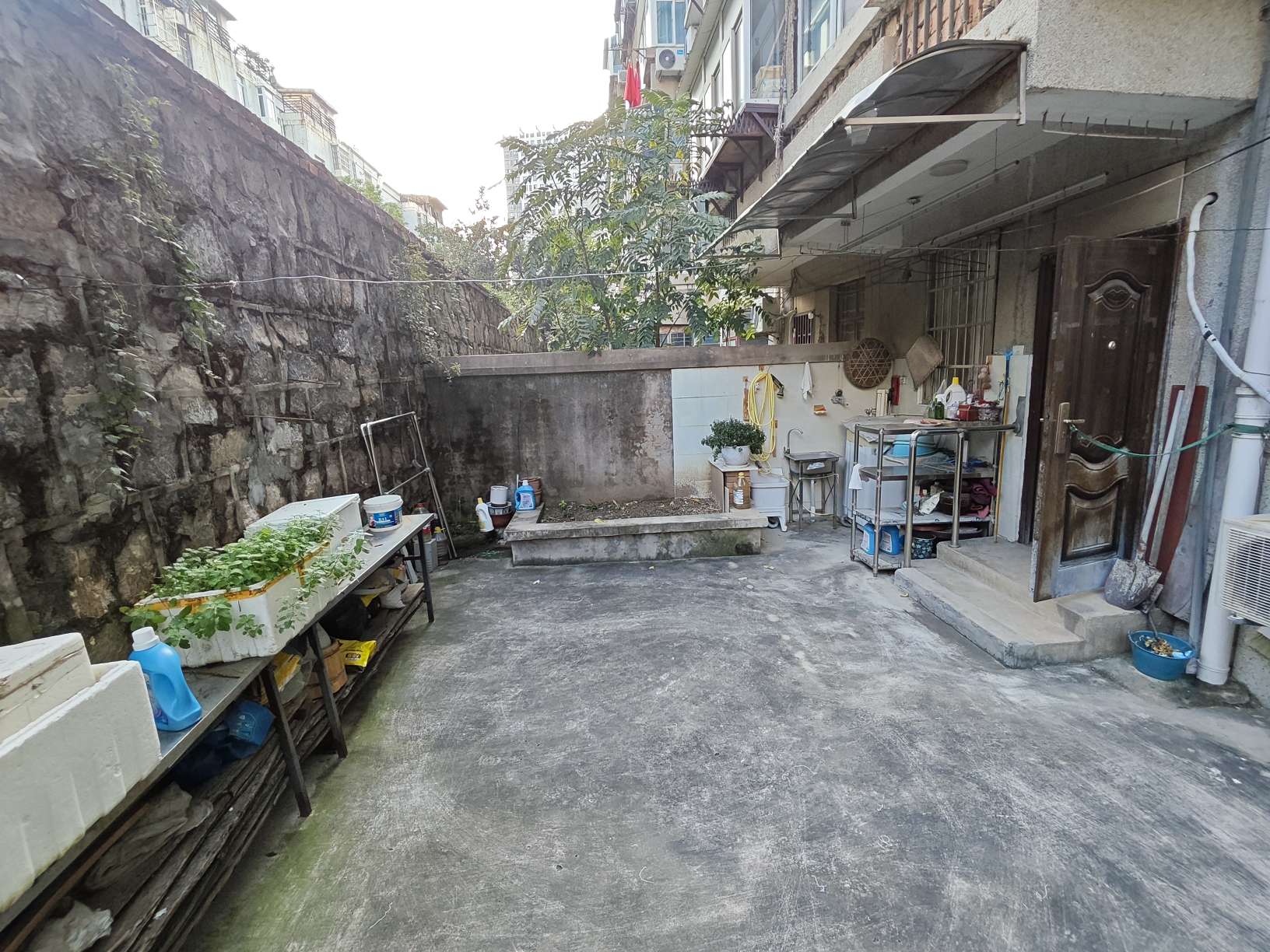 银工家属楼 86平 两室两厅 满两年 简装好房_14