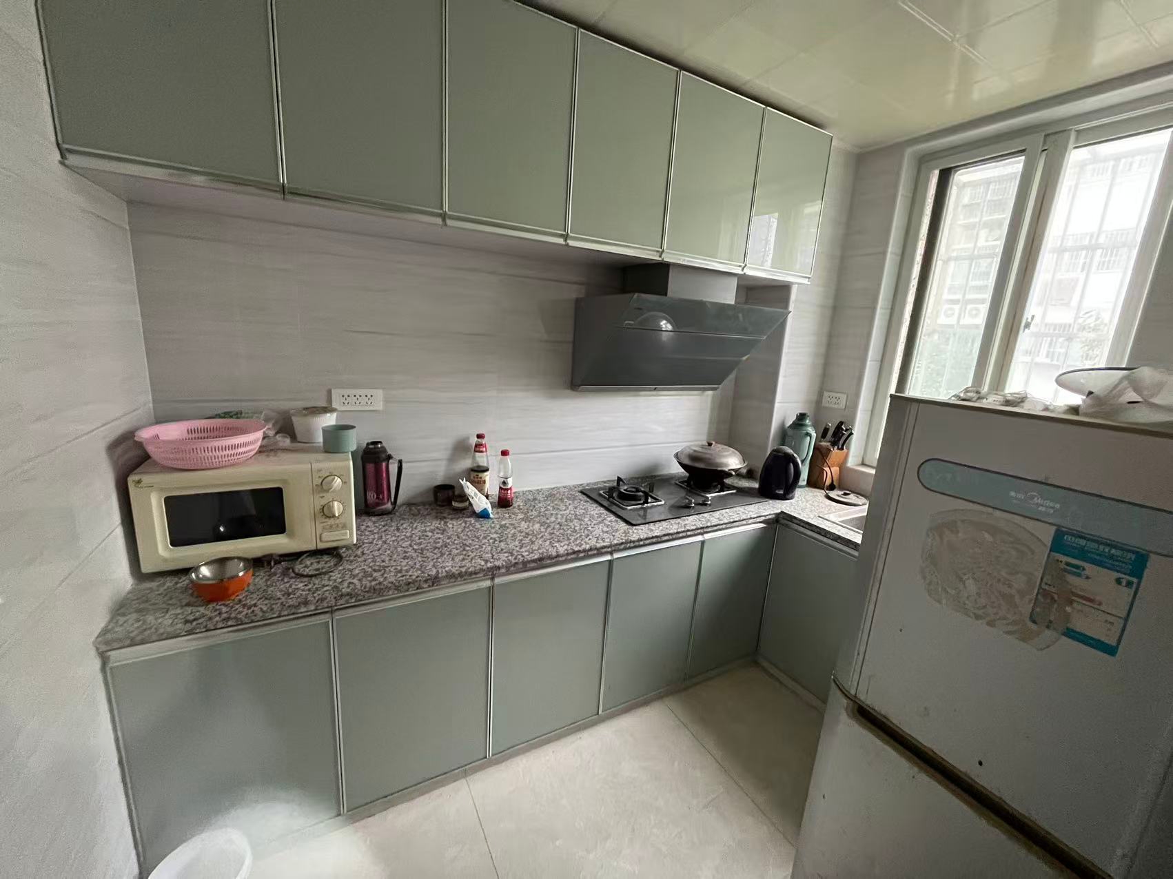 新家园C区76平方精装房，2层，两卧朝南，拎包即住。_4