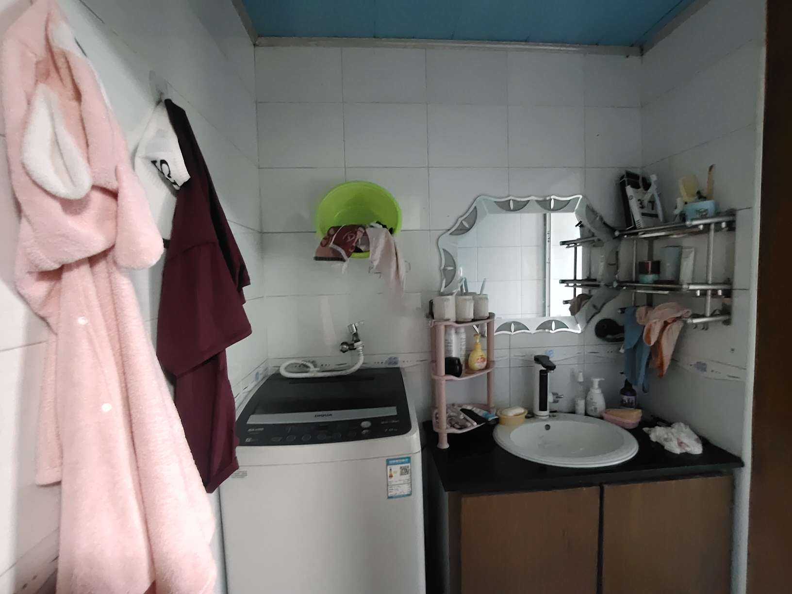 出售建西村65平方二层而是一厅简装_9