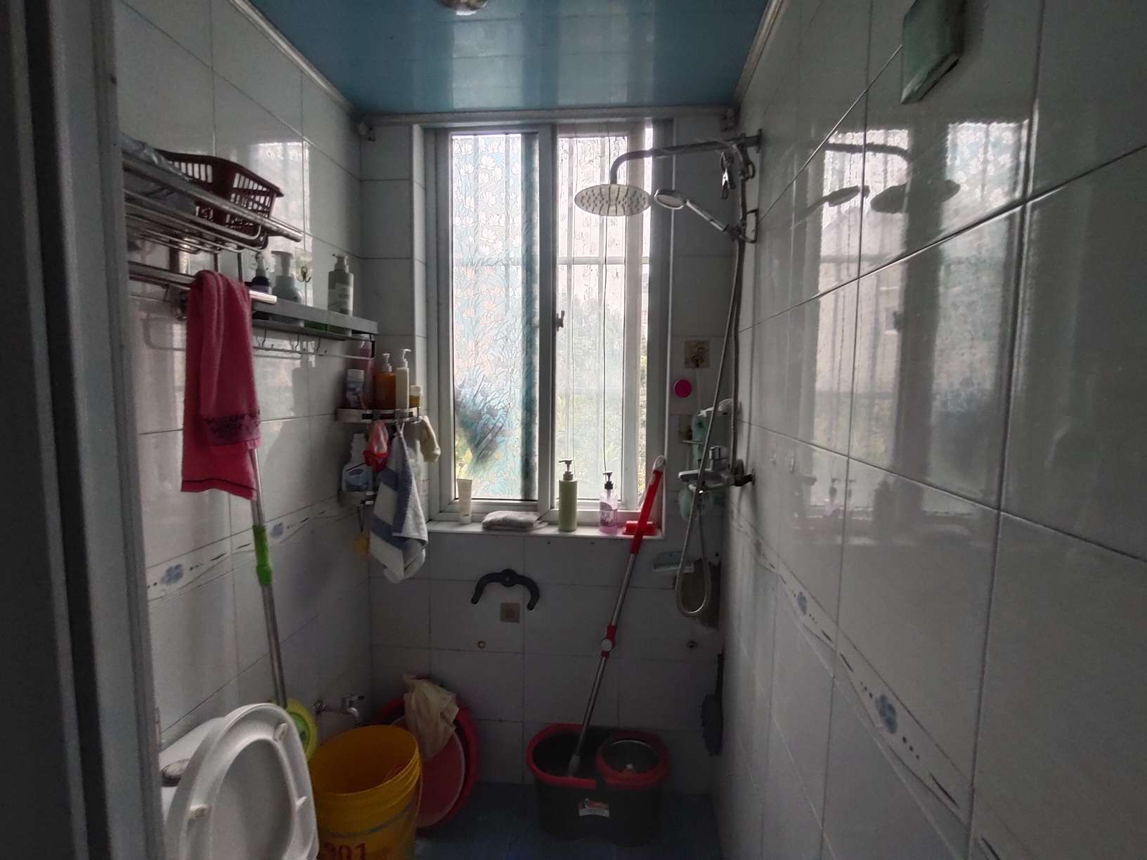 出售建西村65平方二层而是一厅简装_8