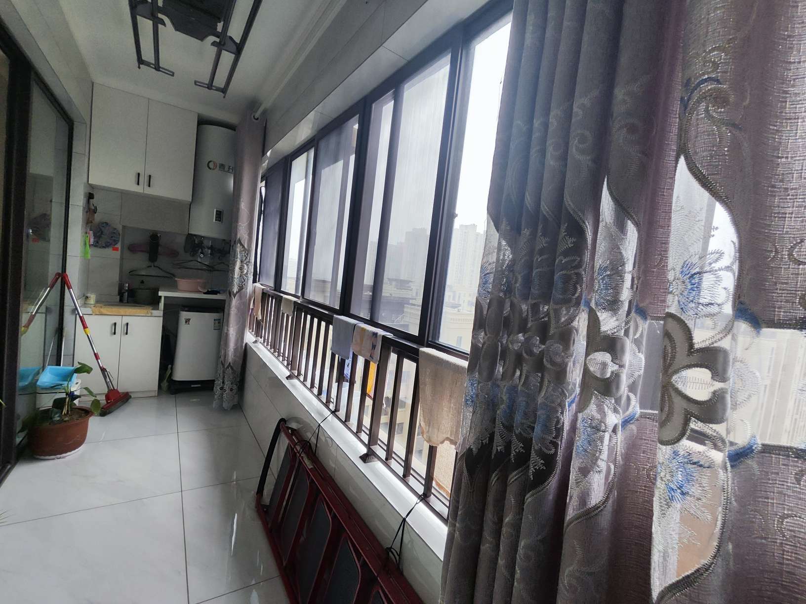 漫悦湾 135平 精装三室两卫 南北通透 学区房交通便利_8
