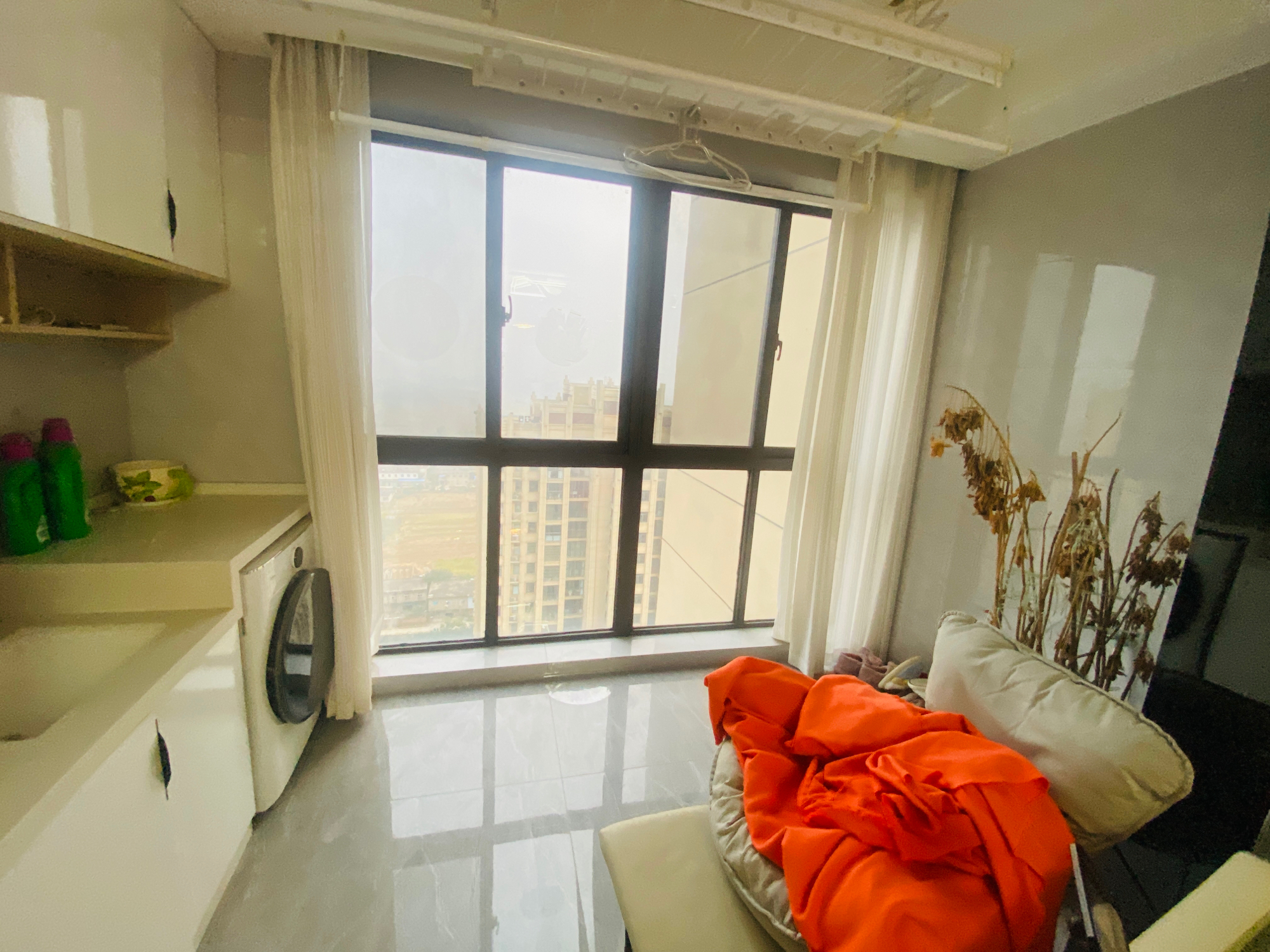 香颂小镇精装3室，可观湖。满2年，看房方便_9