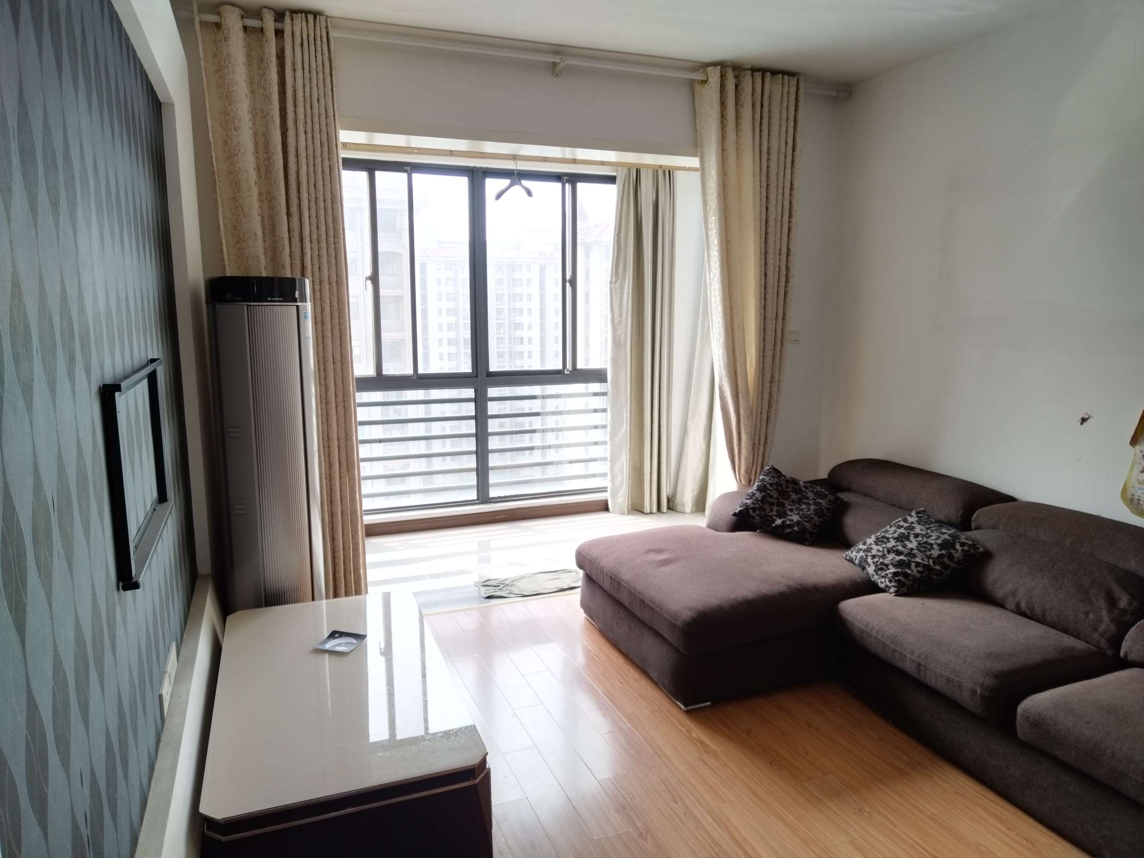 广弘城两室两厅精装好房出售_4