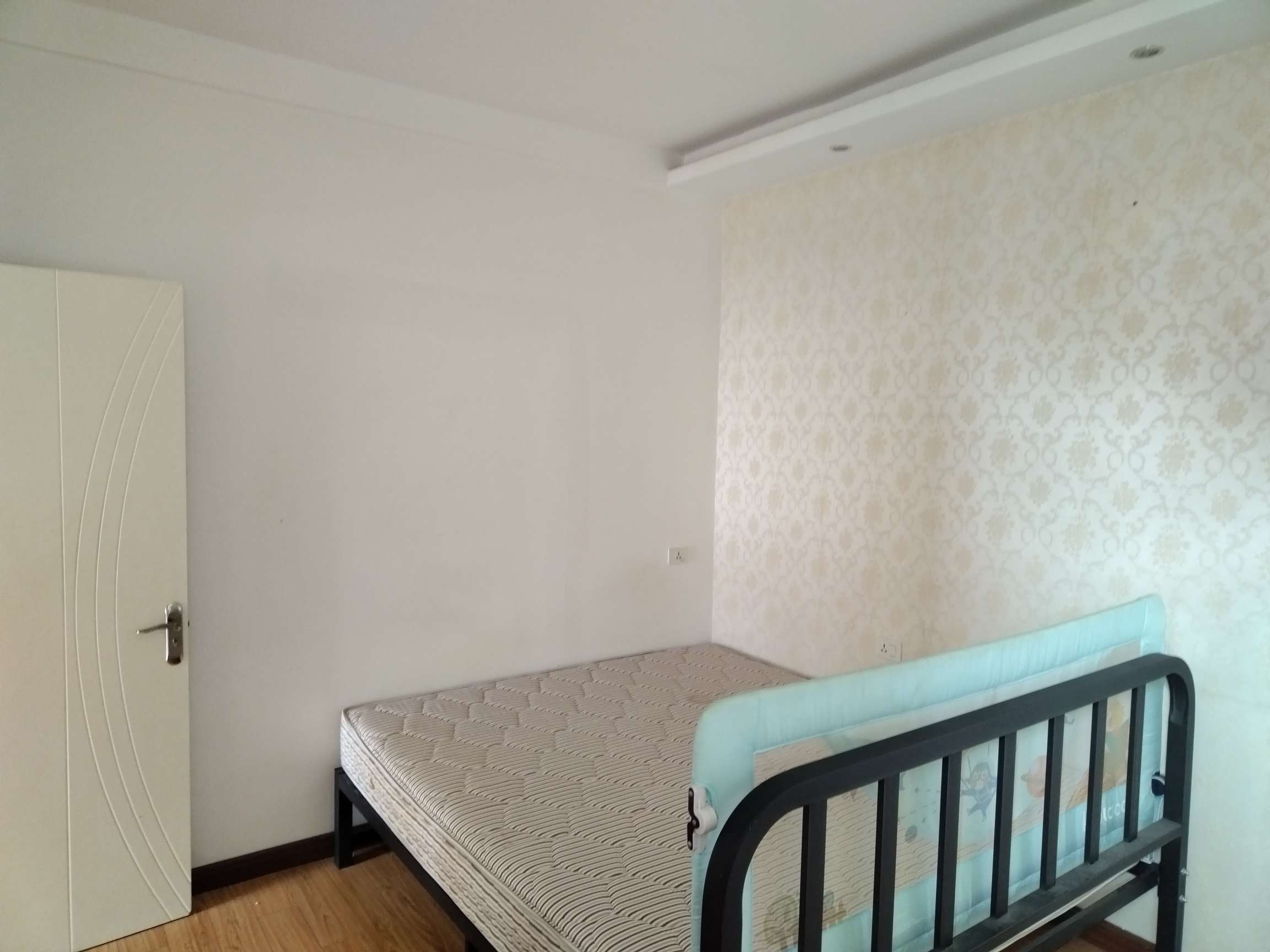 广弘城两室两厅精装好房出售_9