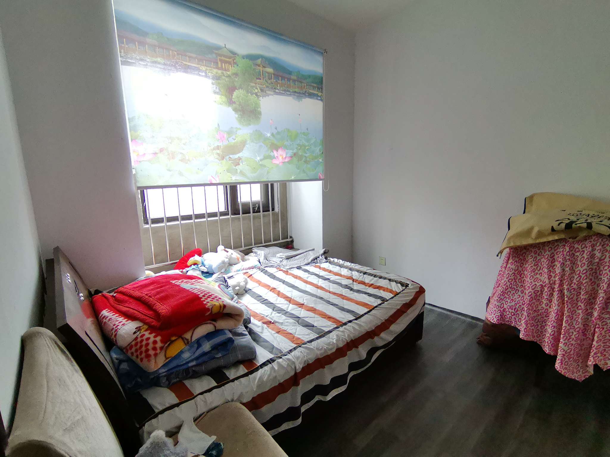 国宾府大平层  纯毛坯 老证出售_5