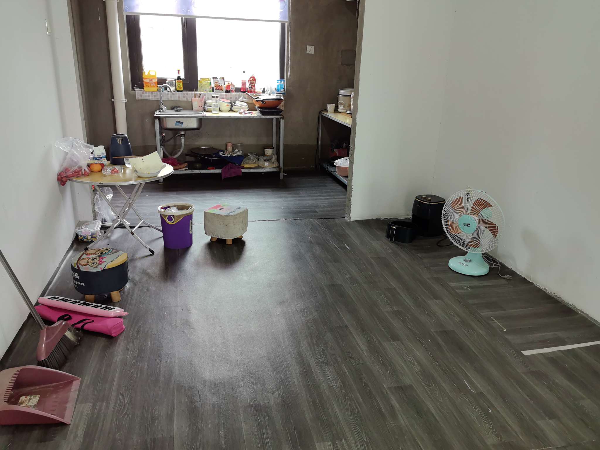 国宾府大平层  纯毛坯 老证出售_11