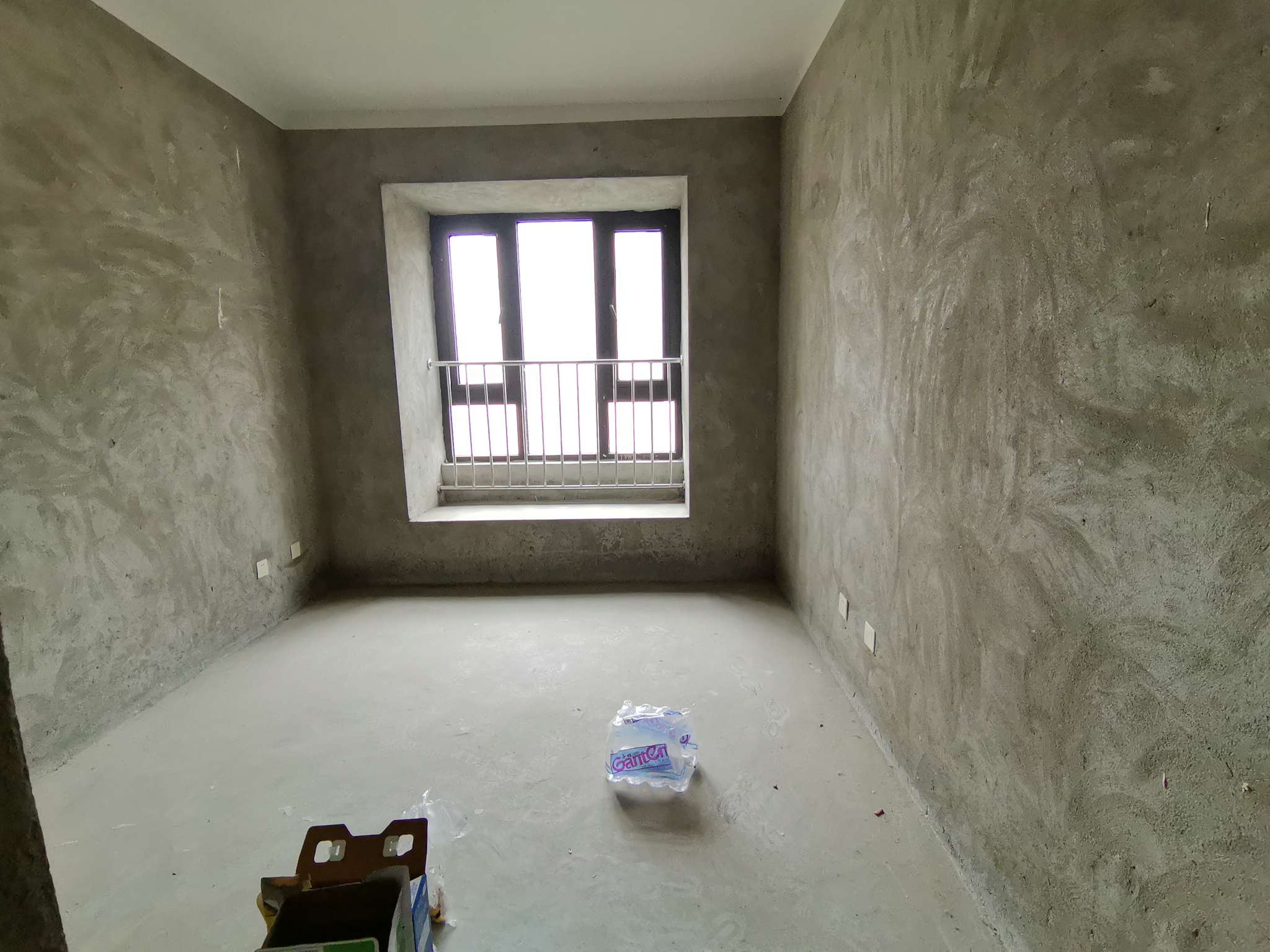 国宾府大平层  纯毛坯 老证出售_10