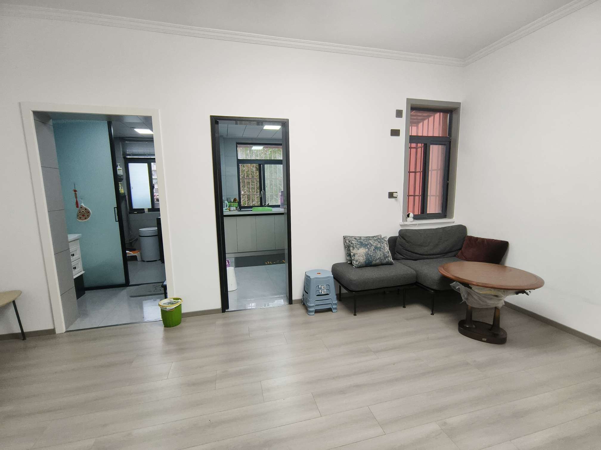 汽修厂家属楼 多层二楼 _3