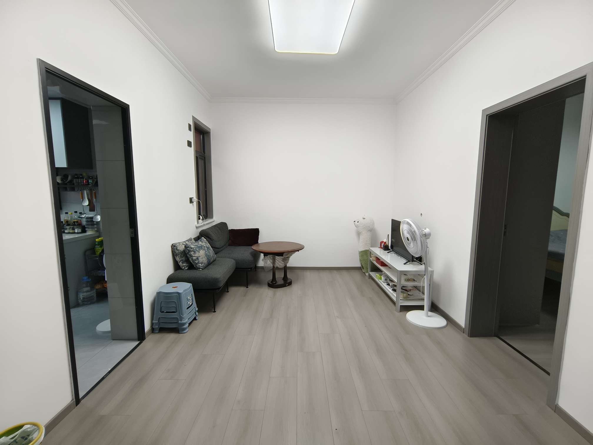 汽修厂家属楼 多层二楼 _2