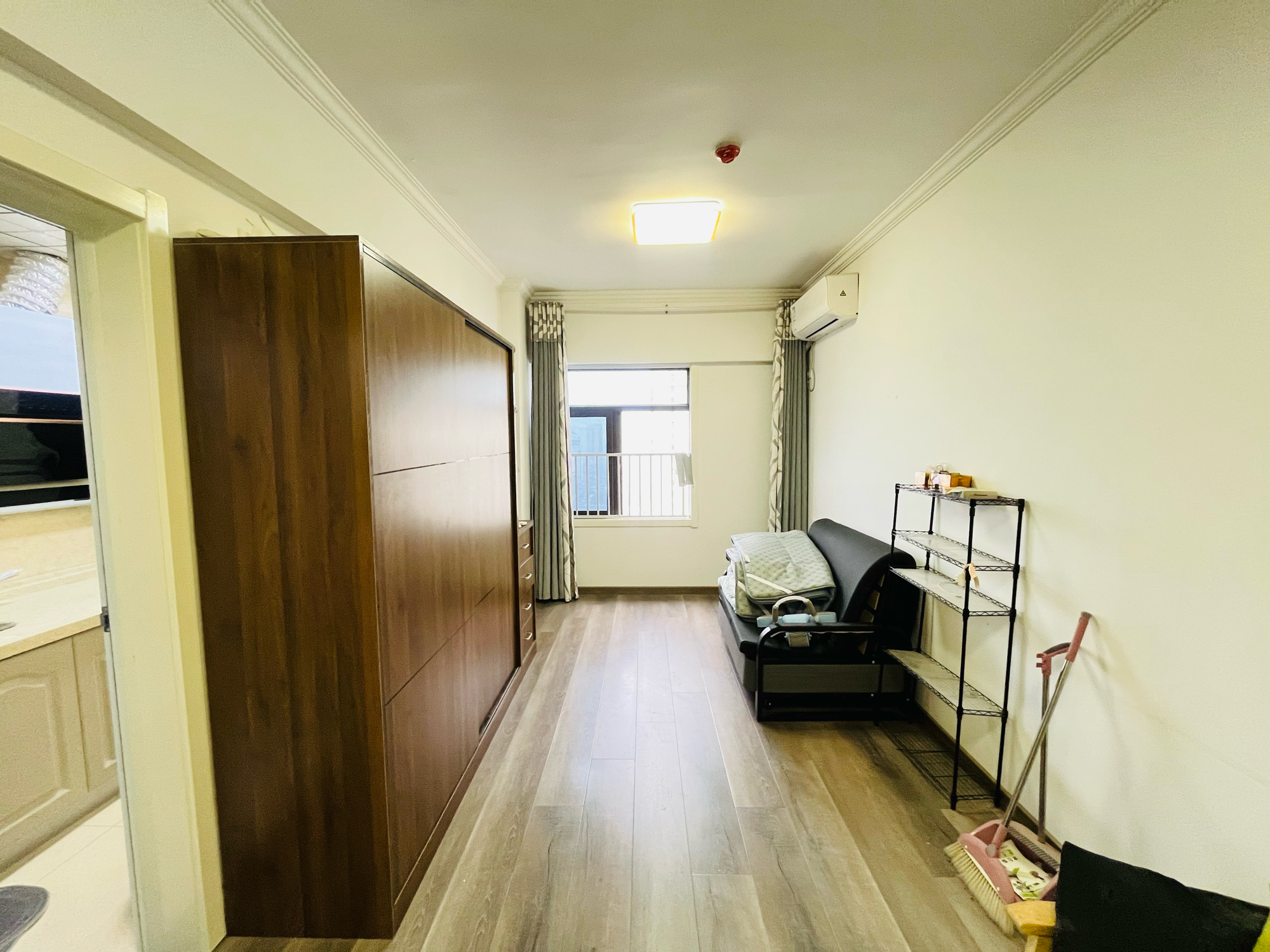 京澳广场一室一厅好房出售_3