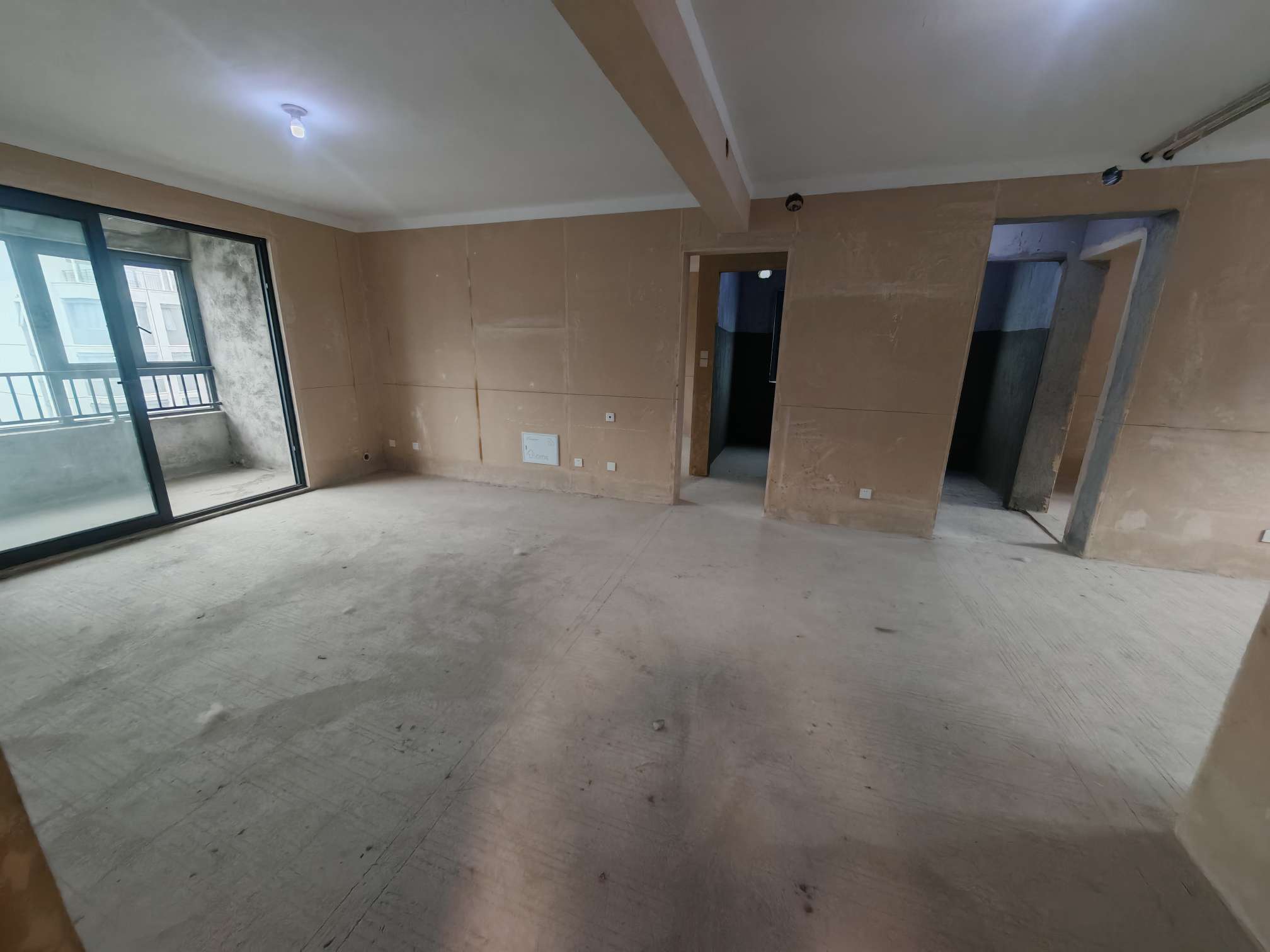 新上 信达天境 电梯洋房 位置好 三室二厅 送车位_2