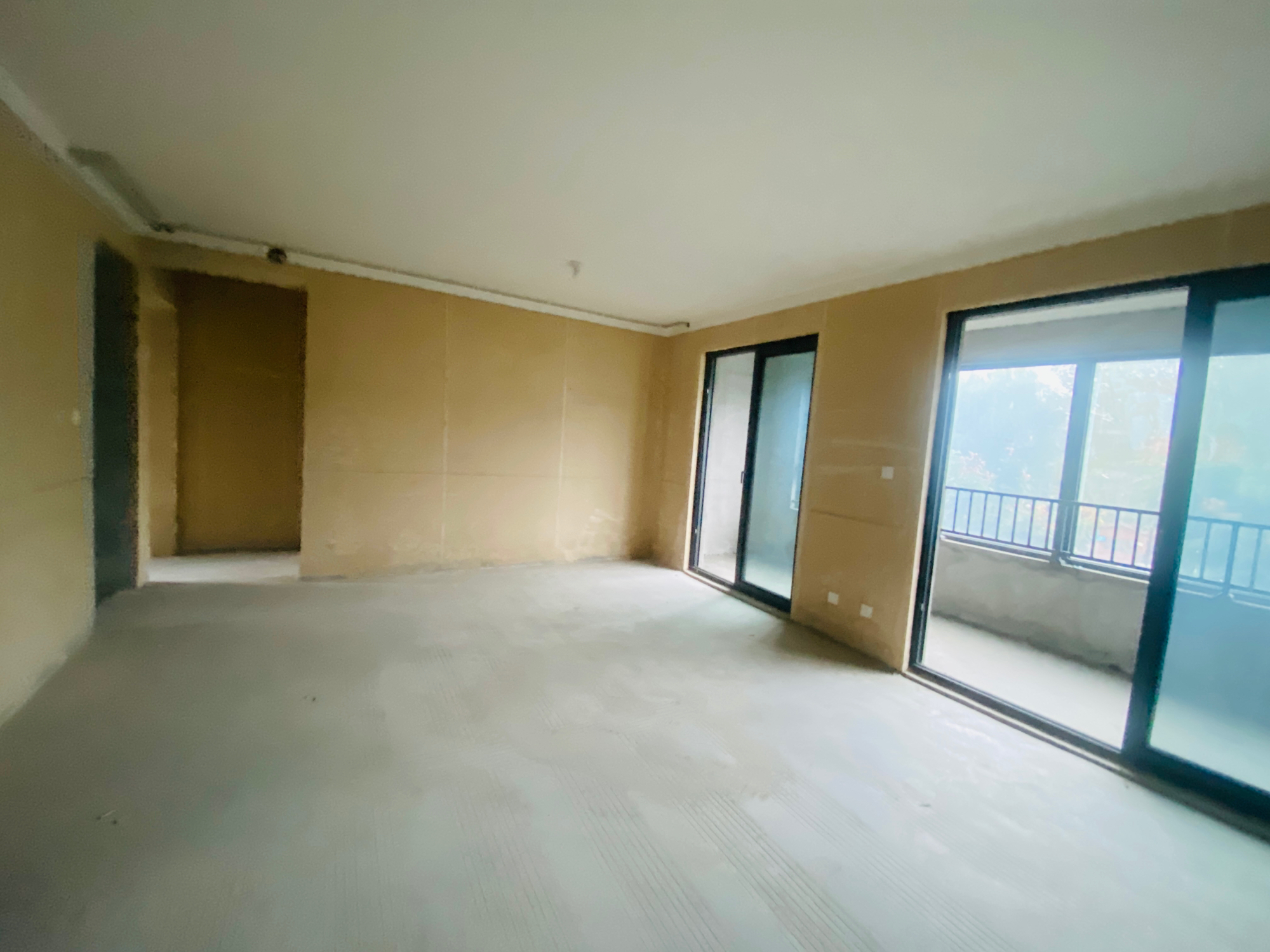 天境电梯洋房毛坯大三房，可做四房，带车位！_4