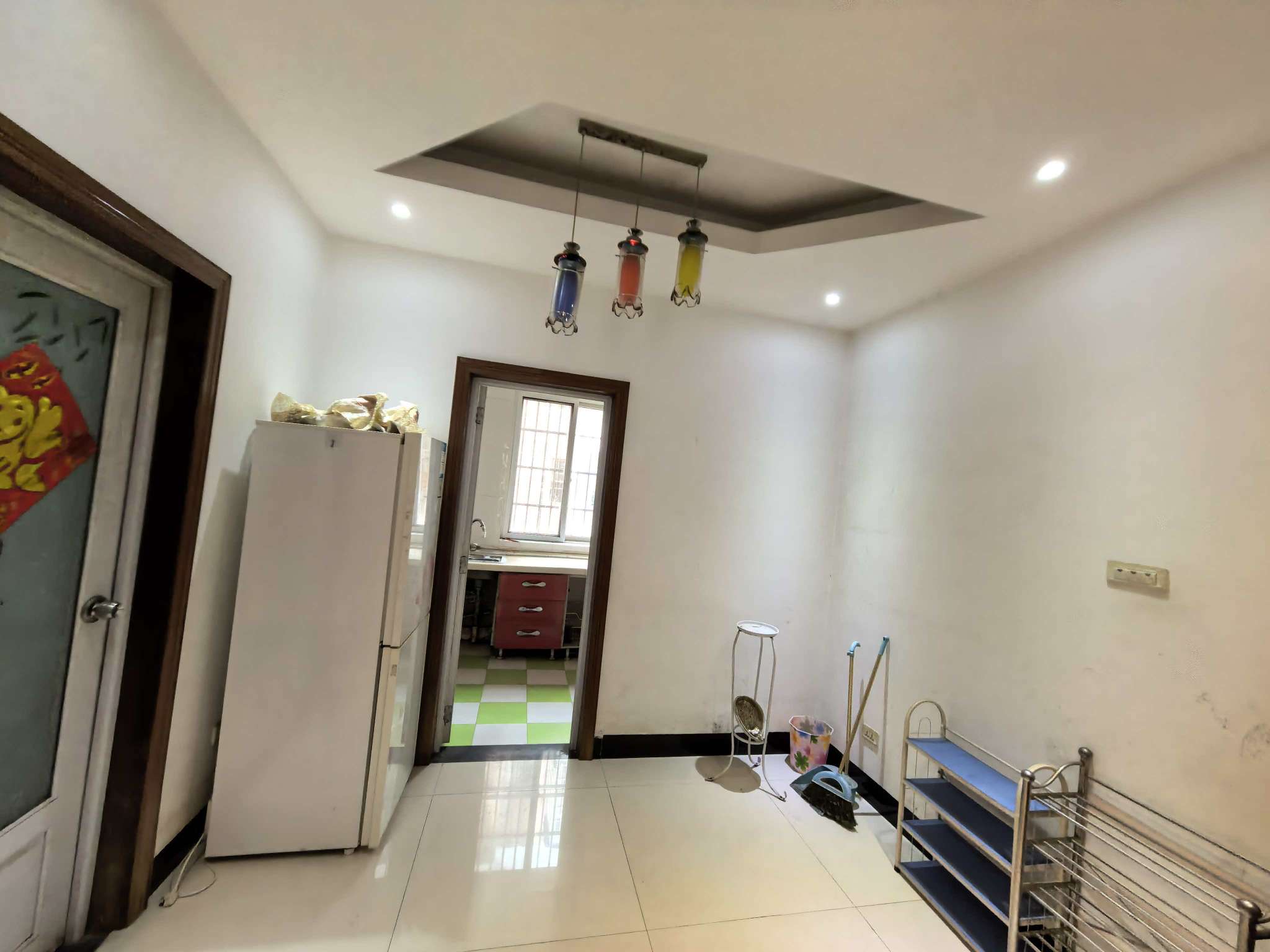 蜜泉小区三室两厅一厨一卫一阳台，_8