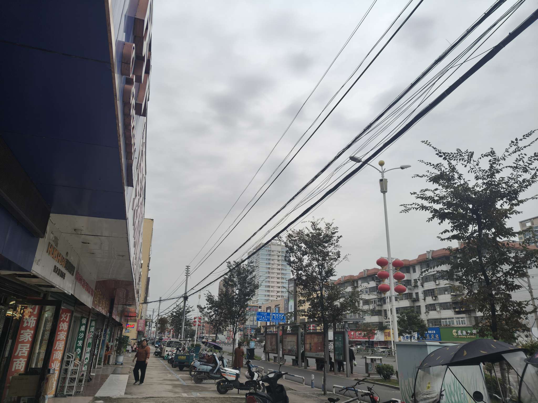 蜜泉小区三室两厅一厨一卫一阳台，_10