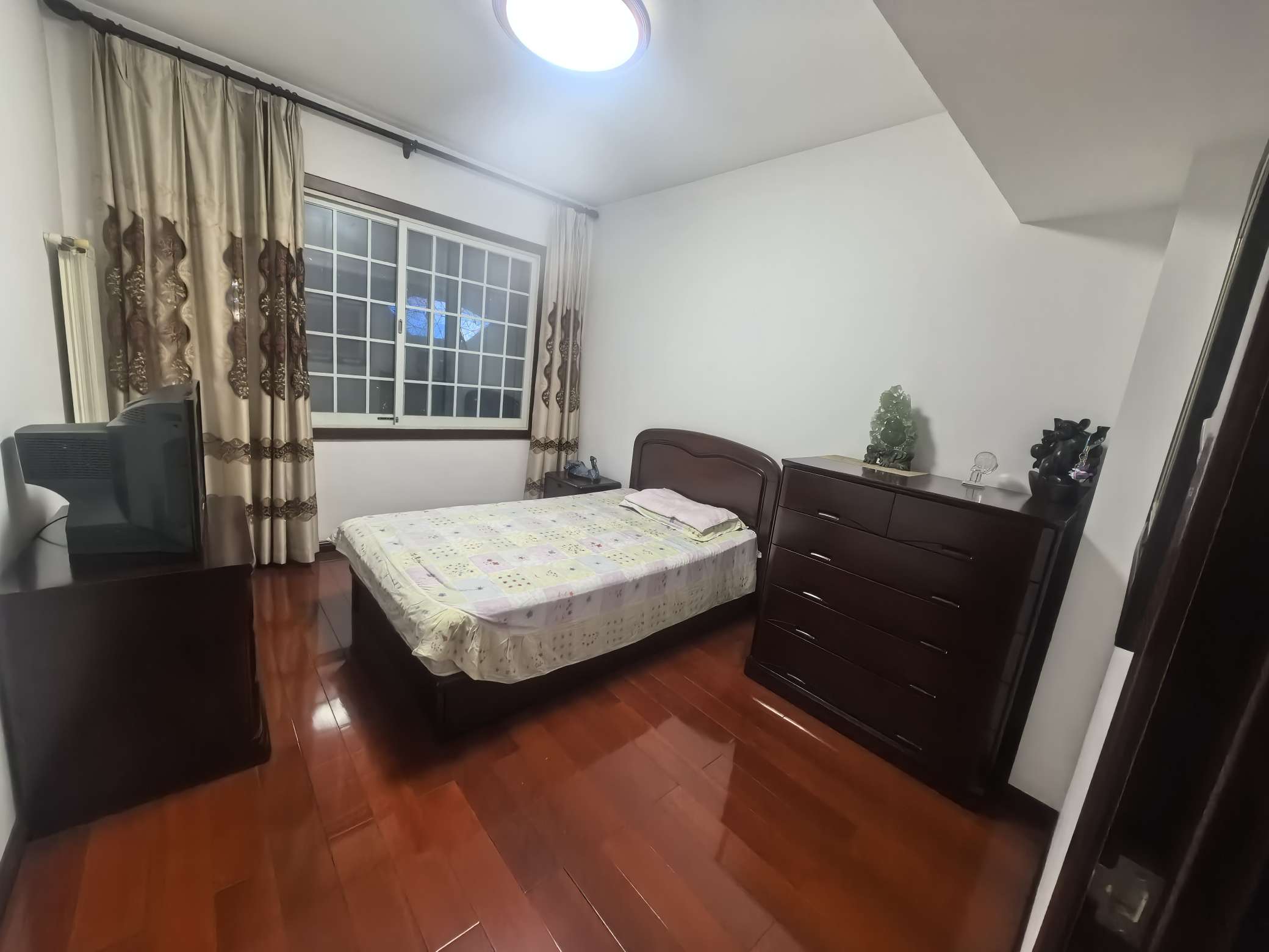 矿一中本部  上东锦城超大平层 精装好房 紧邻吾悦广场_9