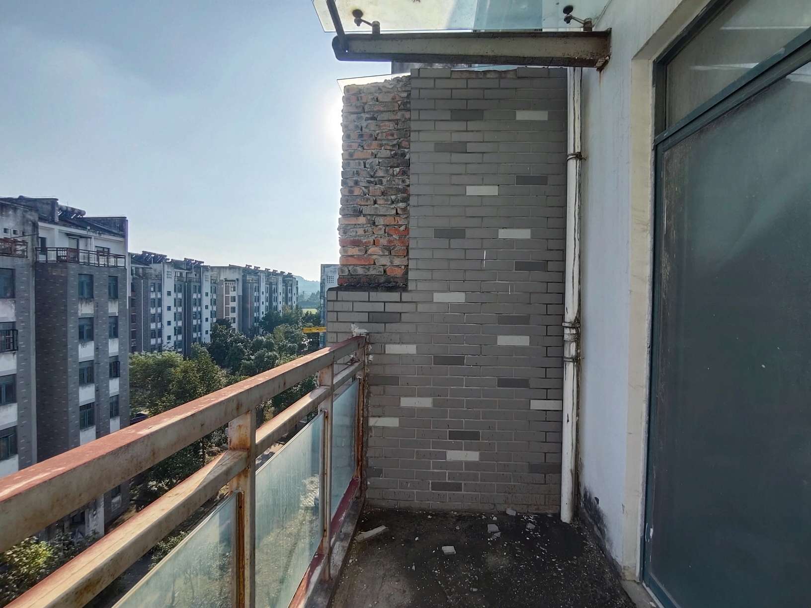 八公山新村J区 98平 三室两厅 满两年 1122元/平 配套齐全_9