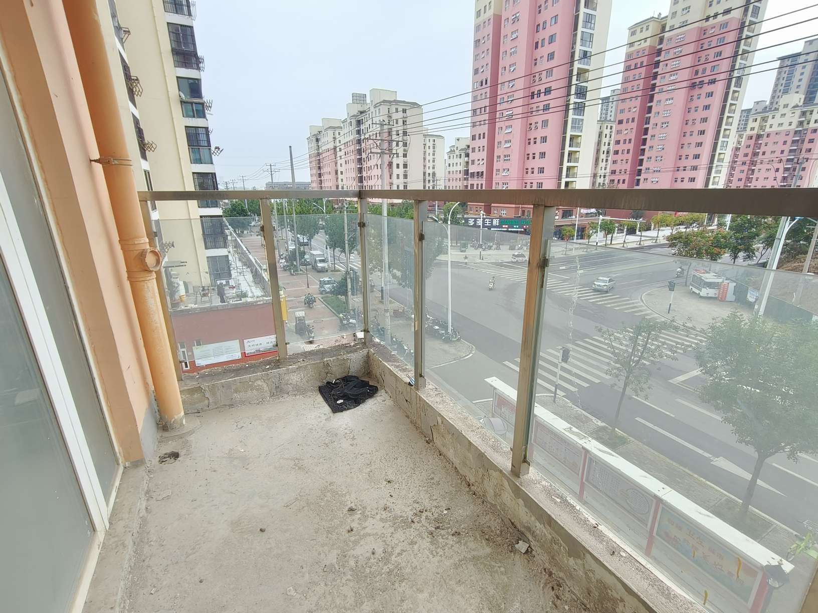 锦绣花园 电梯毛坯房2室2厅出售_5