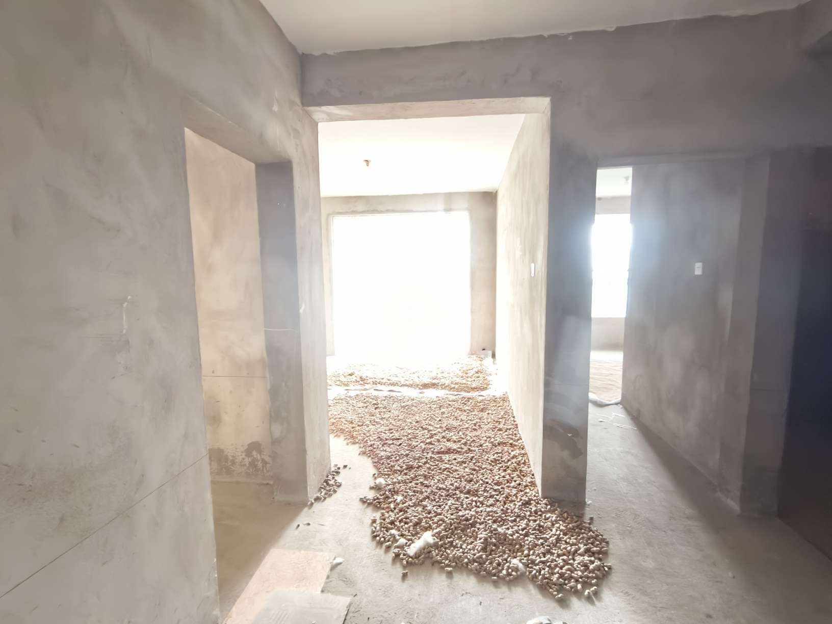 锦绣花园 电梯毛坯房2室2厅出售_10