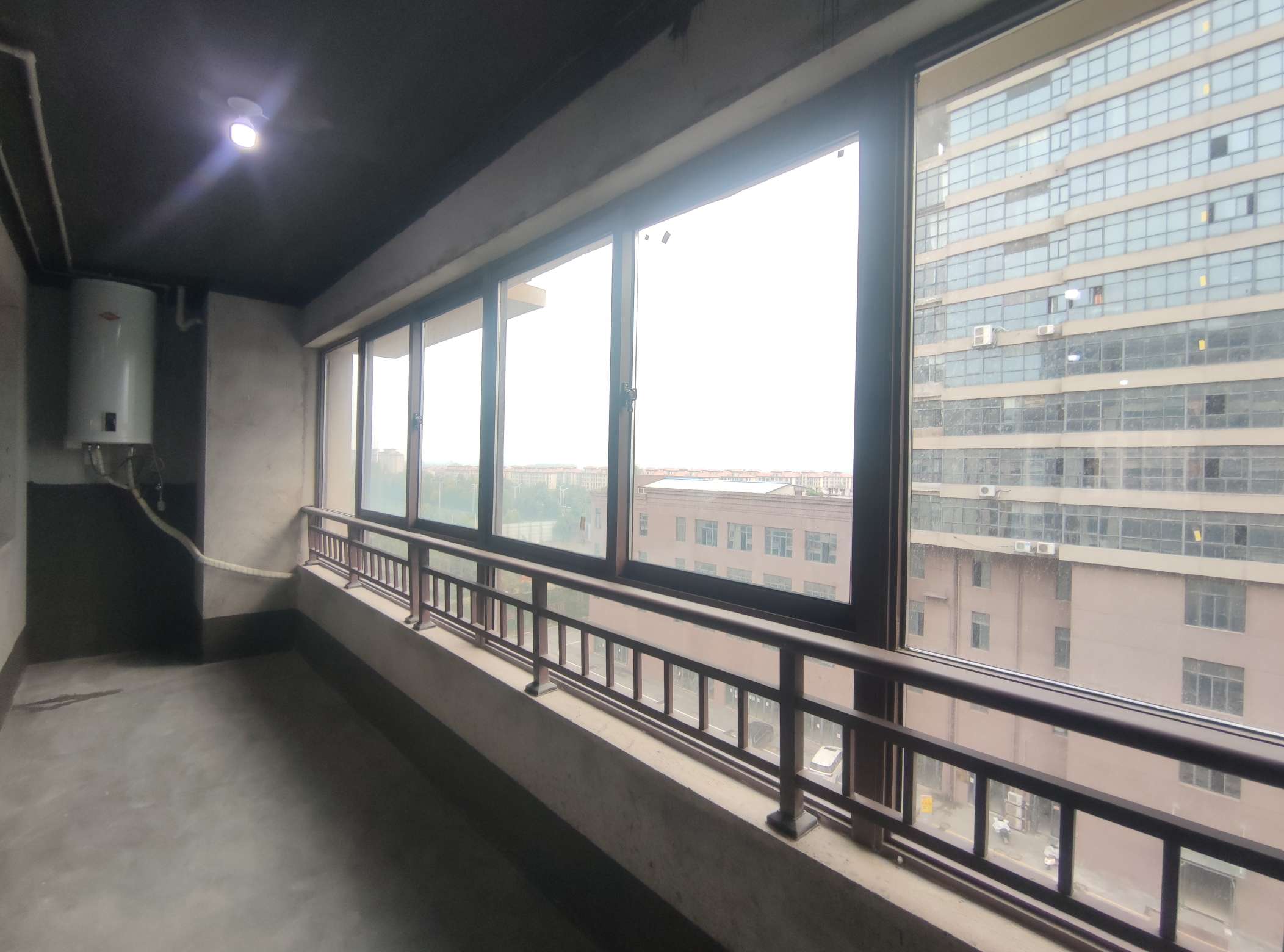 北京城房 北大学府 107平 南向毛坯 名校旁 环境好_5
