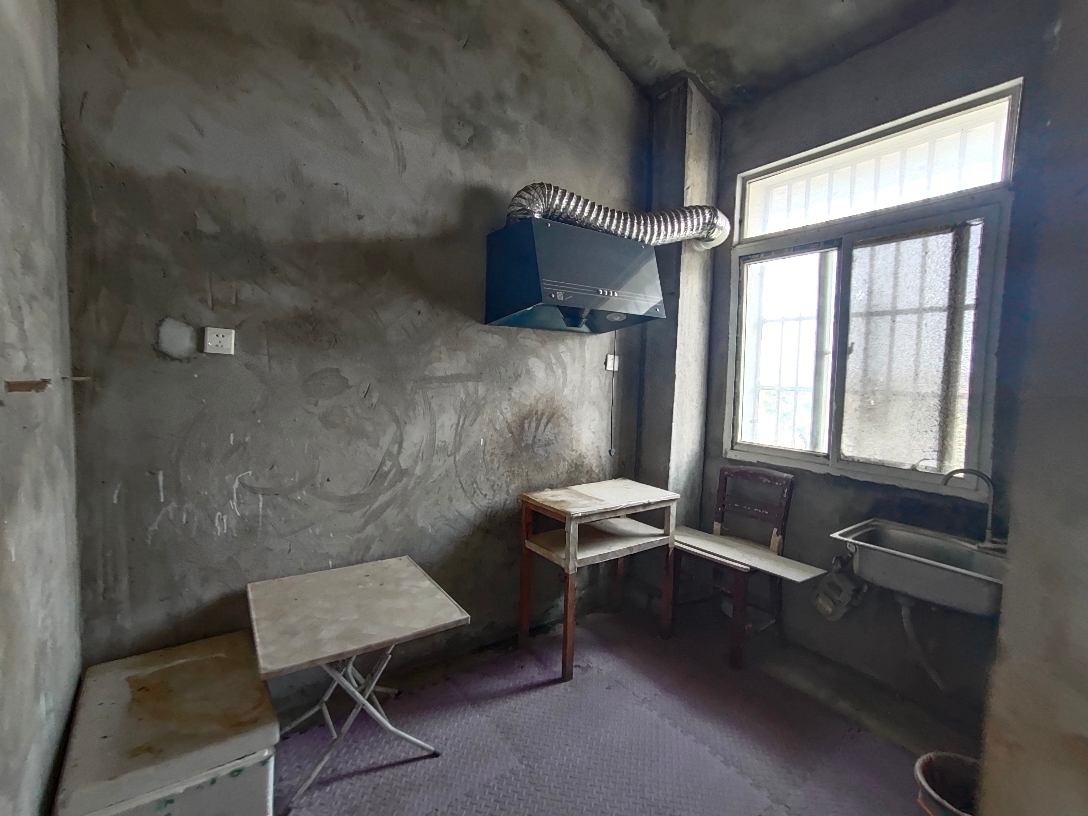 天宝花园 110.21平方 3室2厅 简装修_5