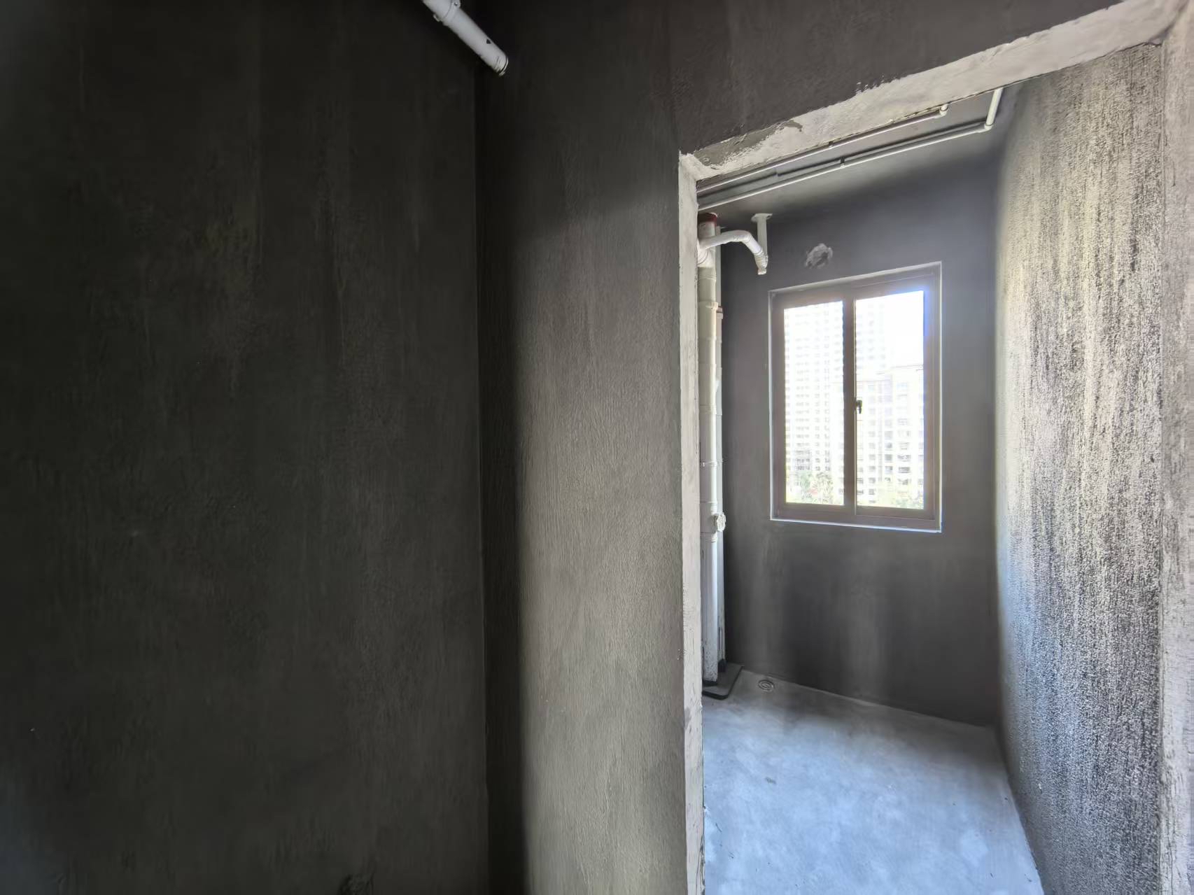 北大学府 116平 毛坯三室 学区洋房 配套齐全_7