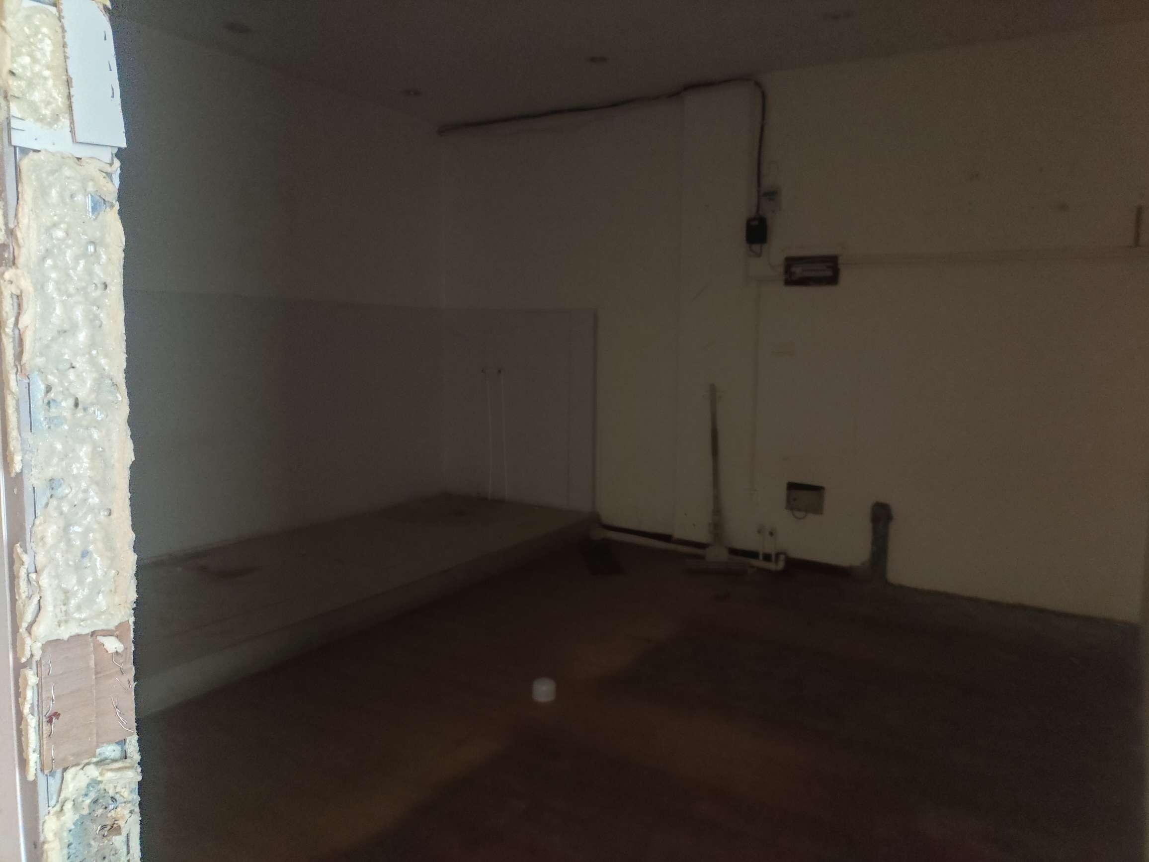 珠江丽景 300平临街商铺 交通便利 采光好 配套齐全_16