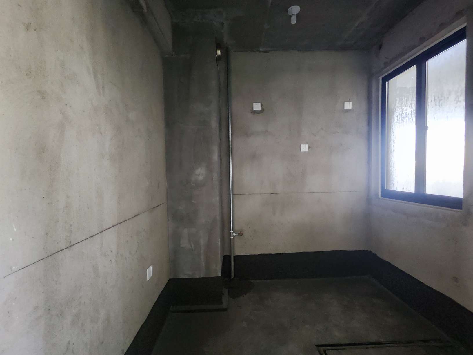 南山名邸毛坯三室楼层视野开阔_5