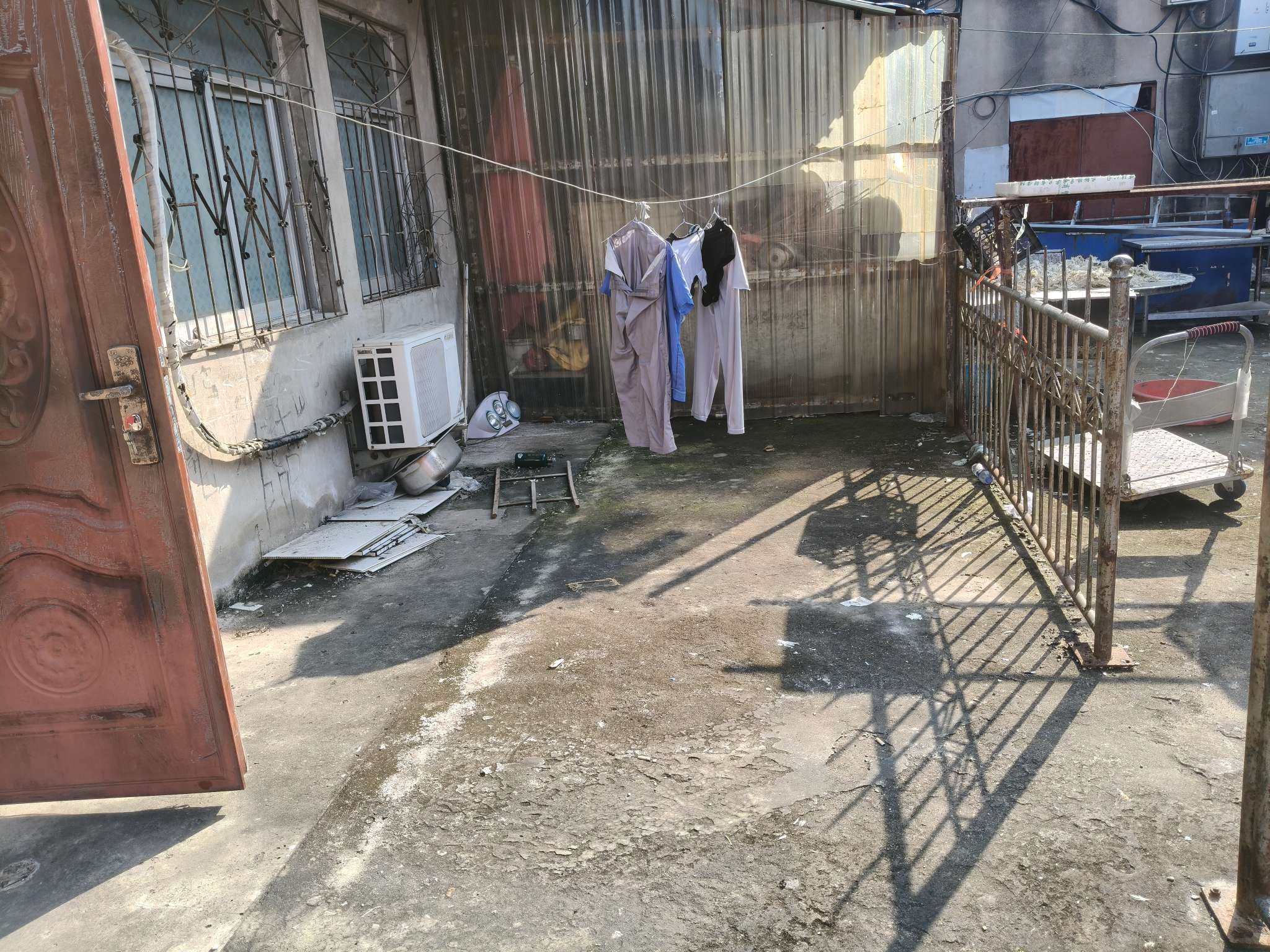 东风小区 80平 两室一厅 南向采光好 学区房交通便利_6