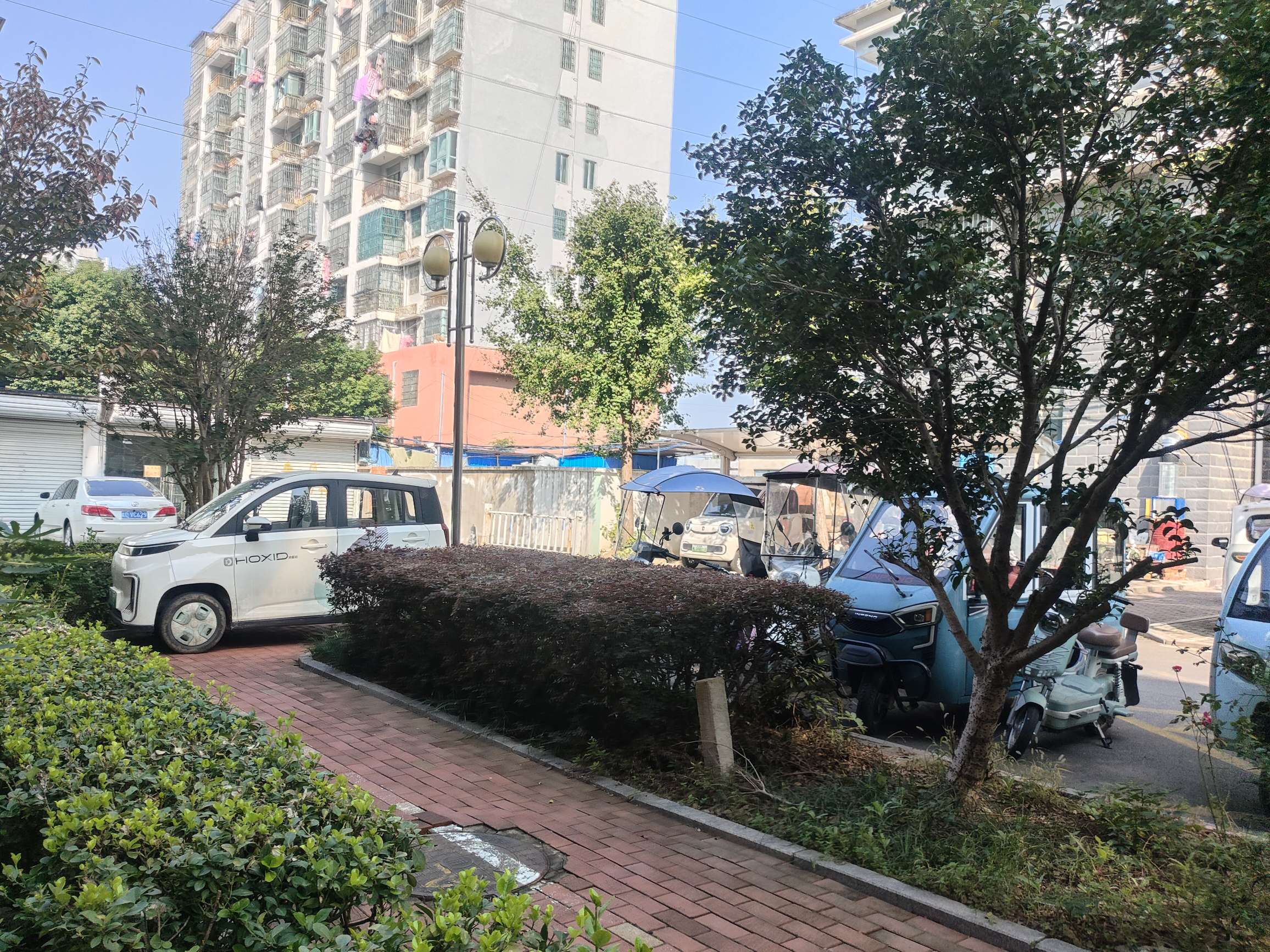 珠江丽景 94平 三室两厅 交通便利 学区房 毛坯出租_9