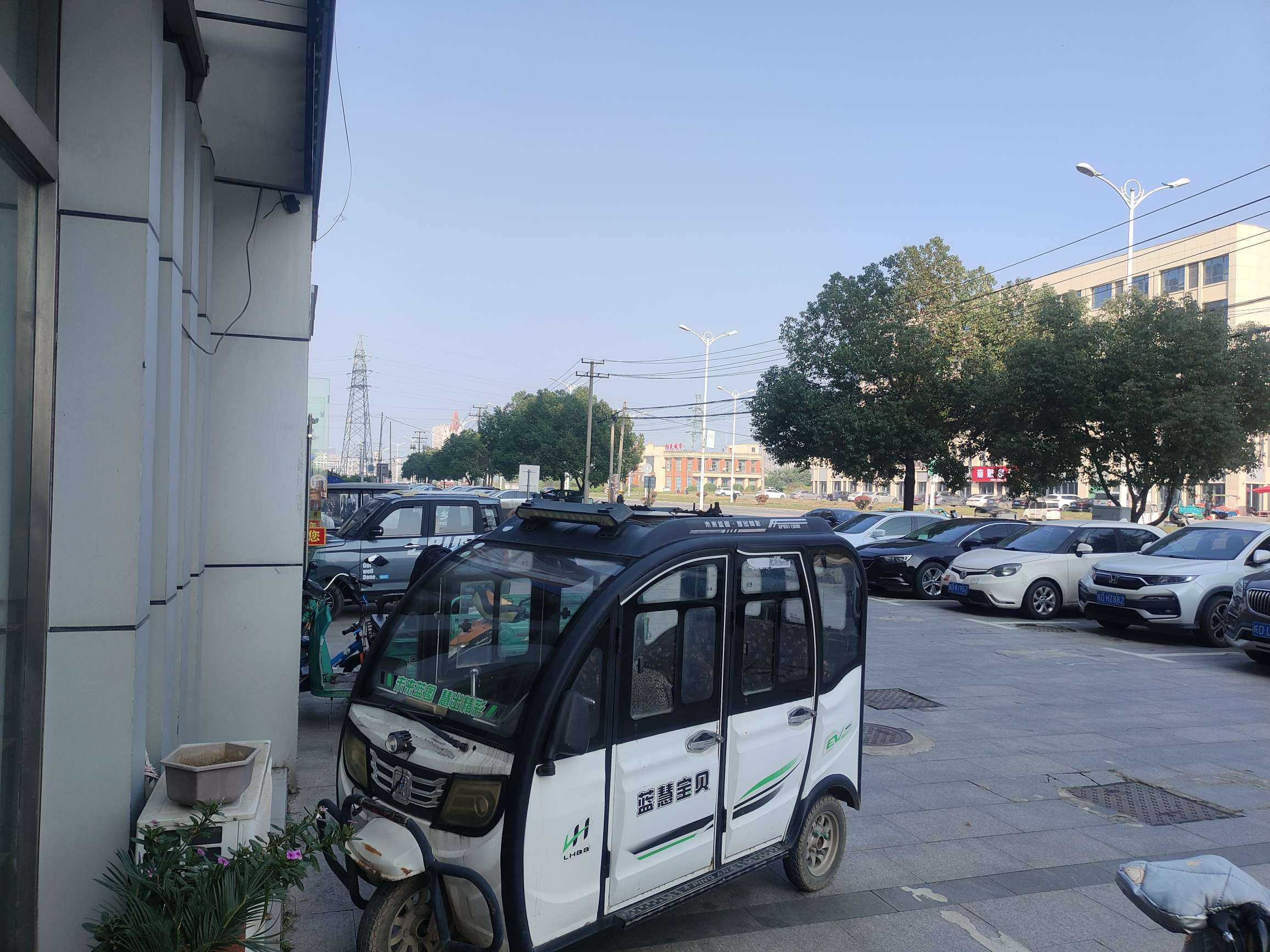 珠江丽景 200平临街旺铺 精装修带上下水 人流密集交通要塞_6