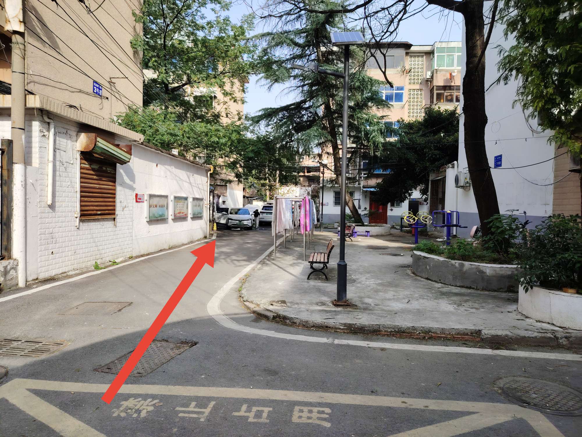 钟郢小区 62平 三室一厅 2160元/平 简装满两年_10