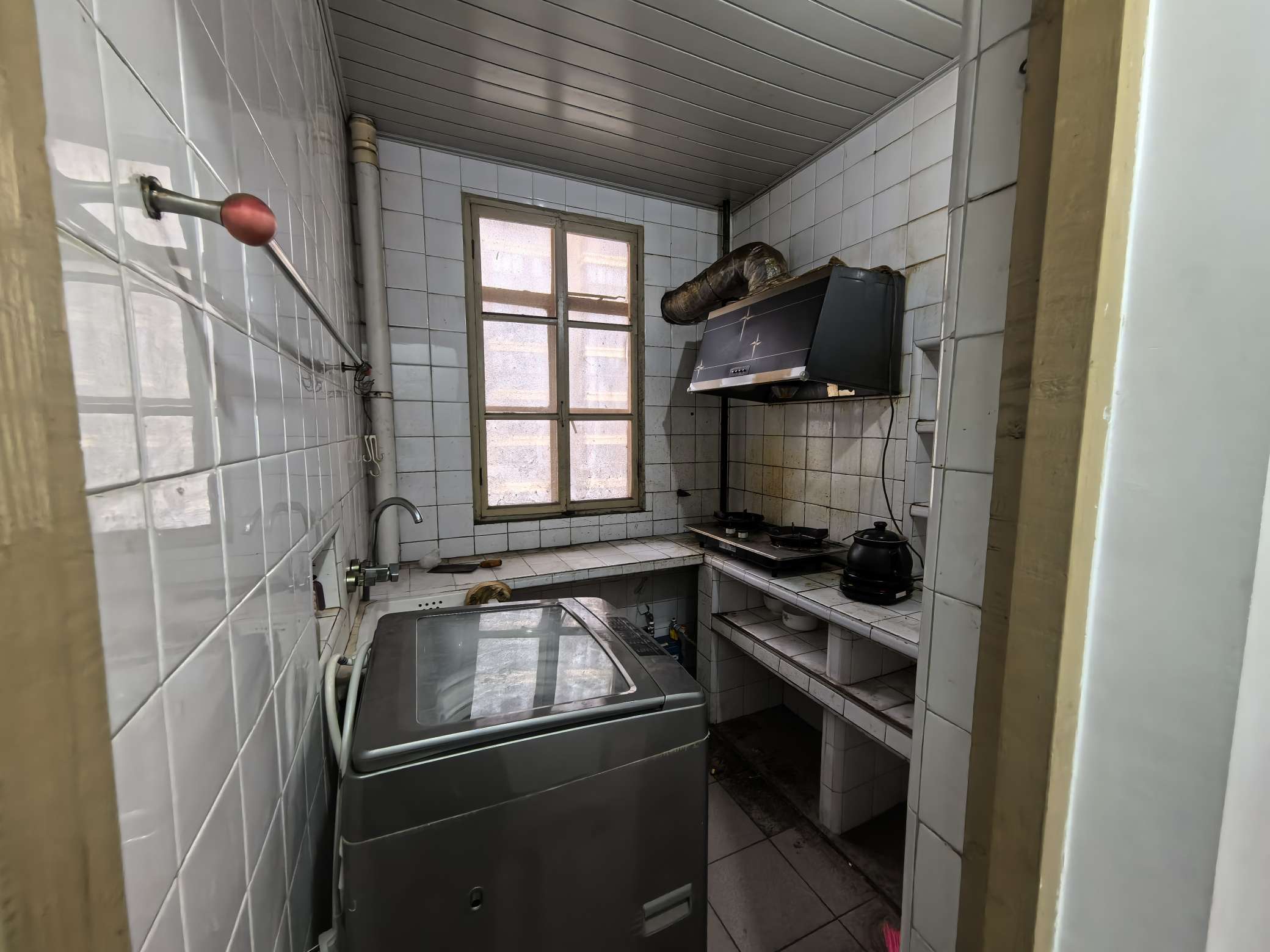 前锋一村简装4楼诚心出售_3