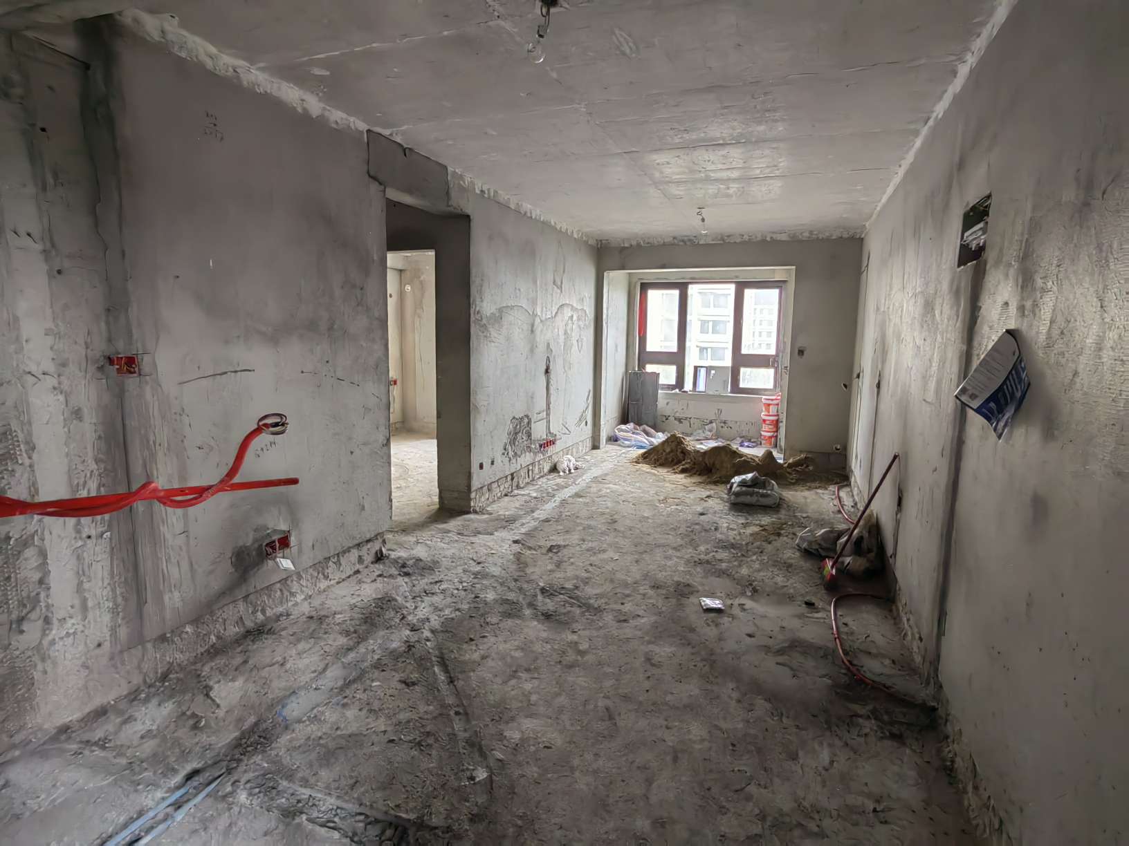 明月山南毛坯三房诚心出售_2