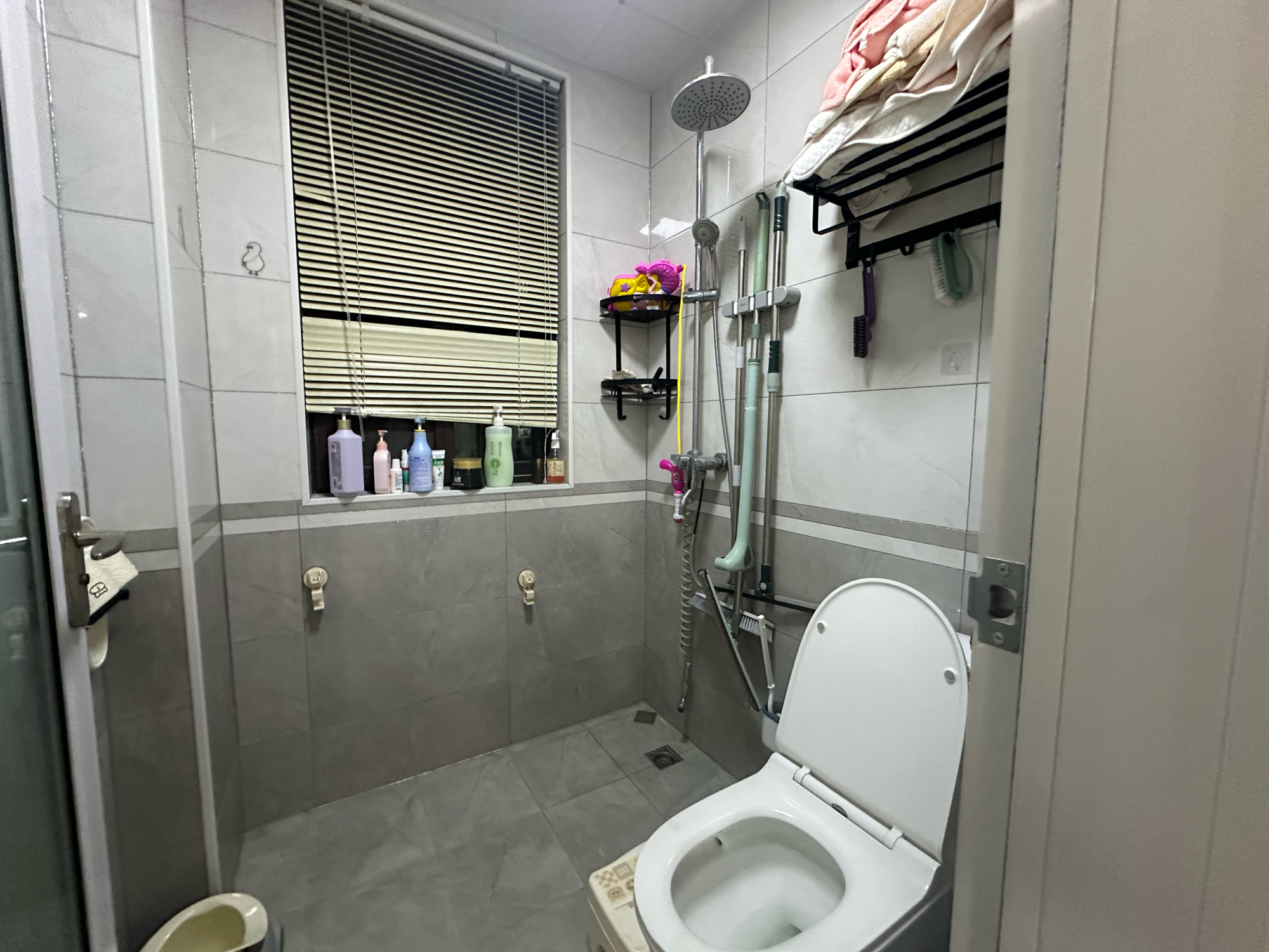 泉山湖公园里 电梯洋房 中间楼层采光好_11