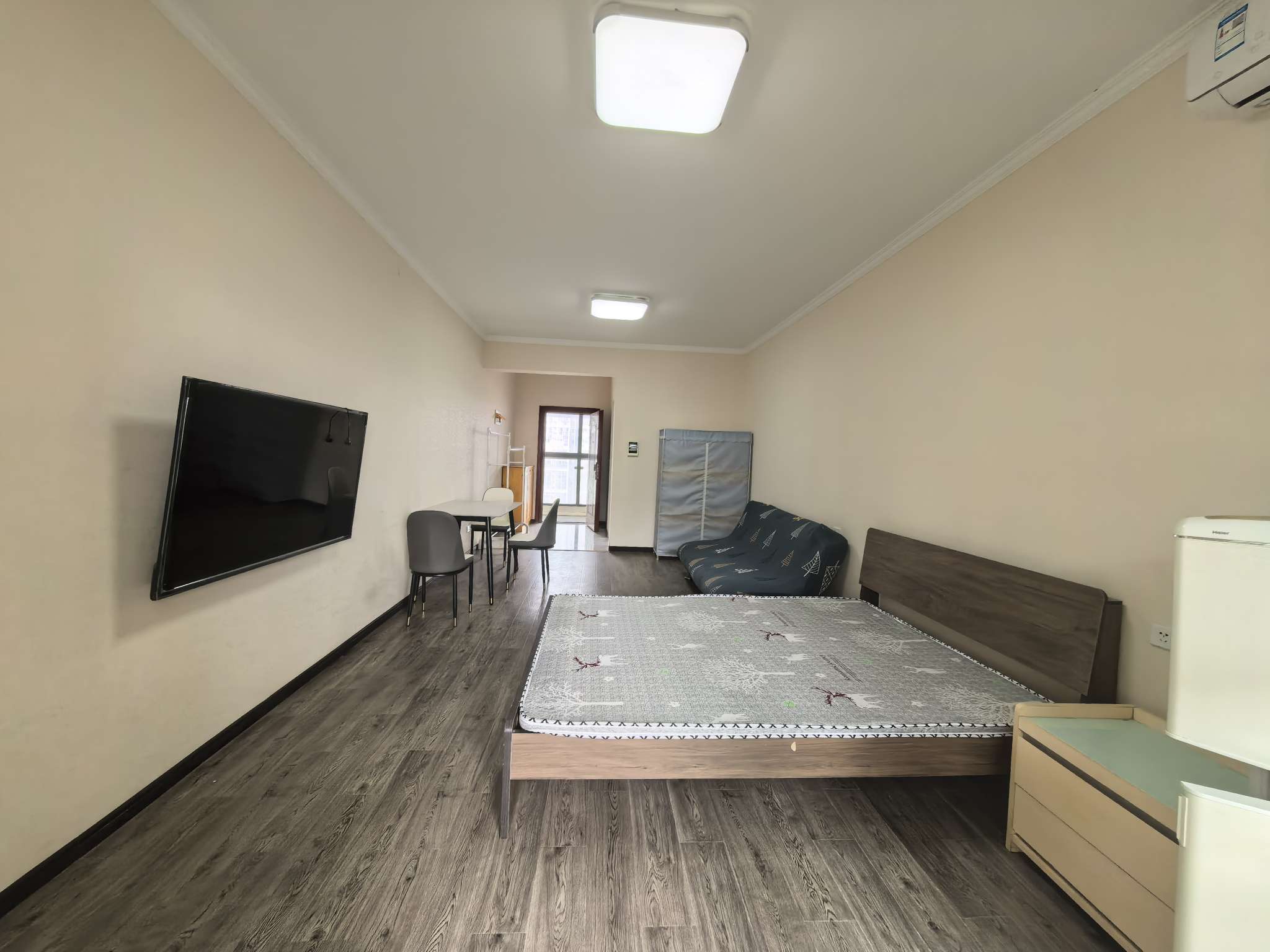 万茂中心精装1室1厅房_3