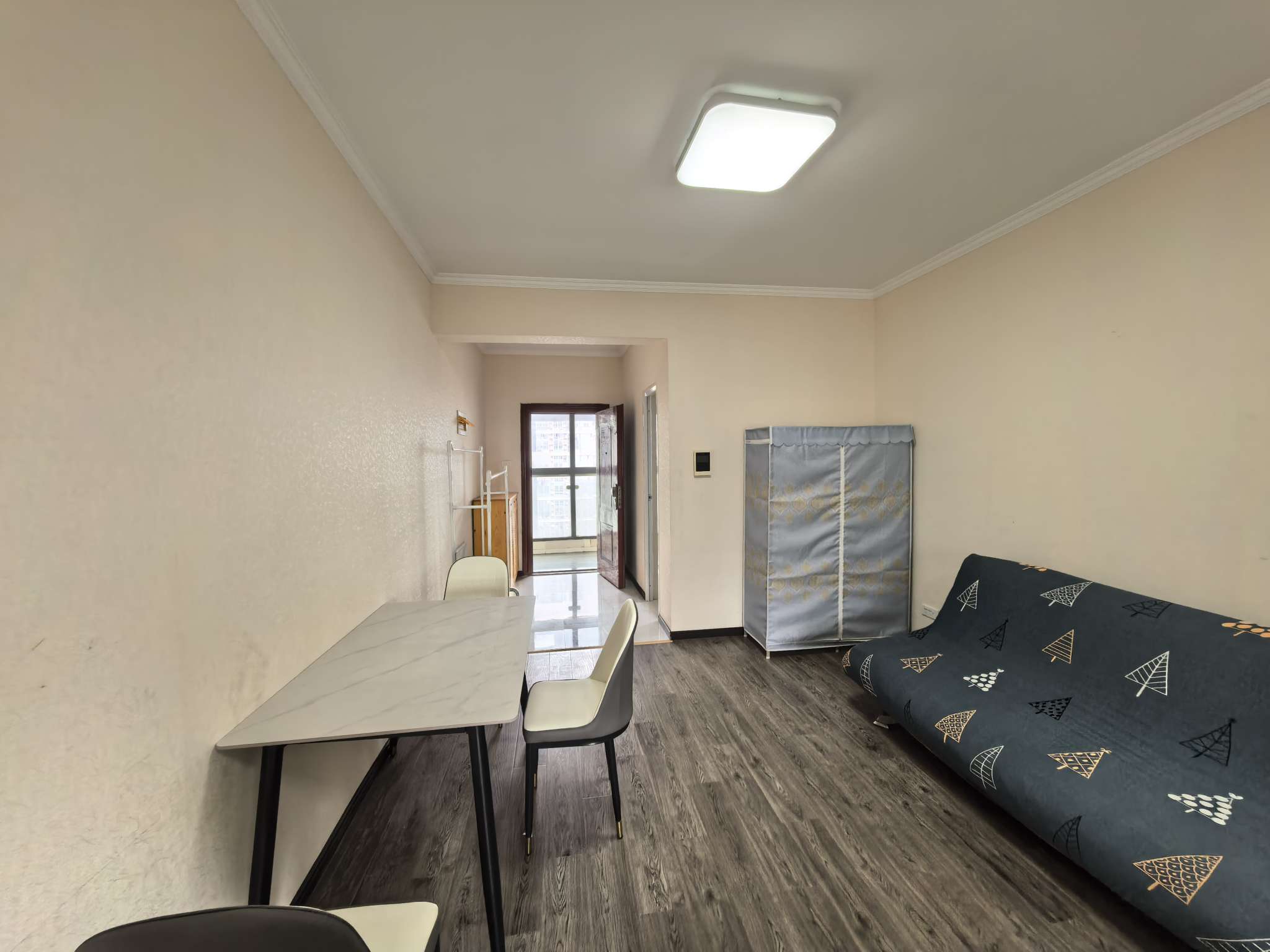 万茂中心精装1室1厅房_9