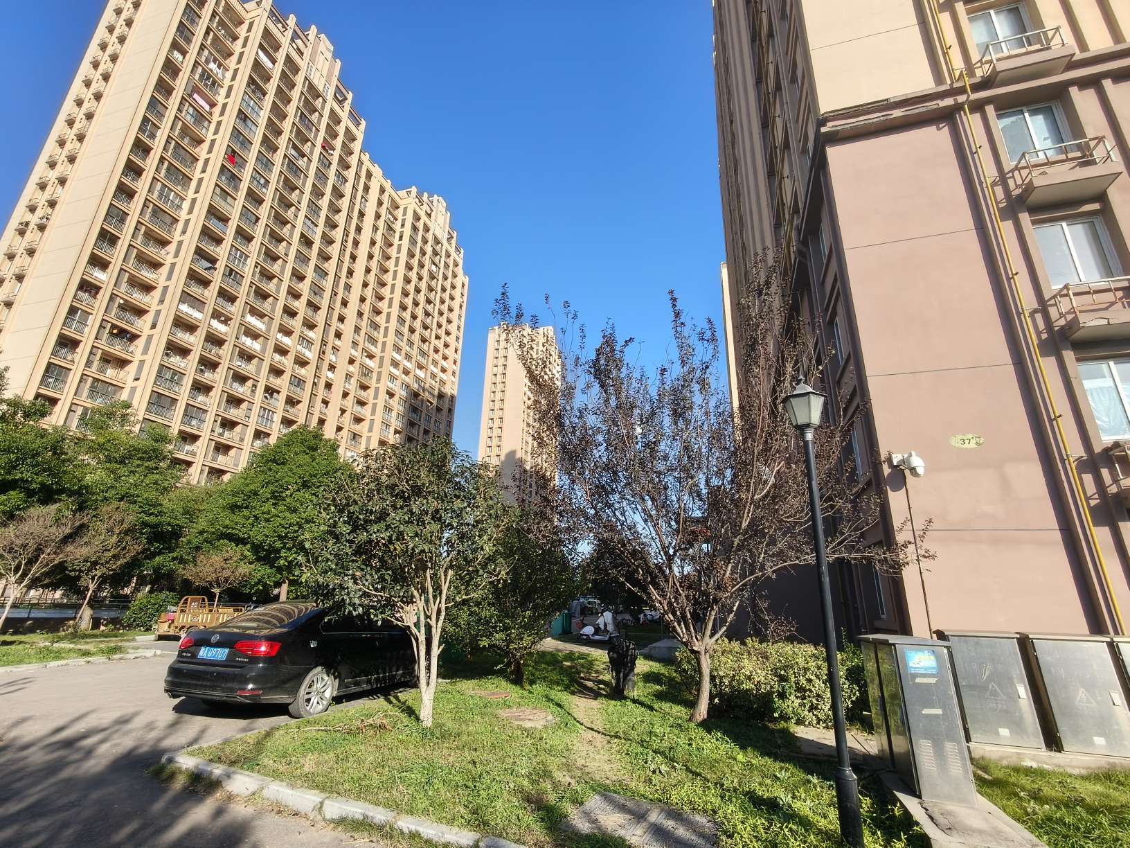 滨河新城三室一厅_12