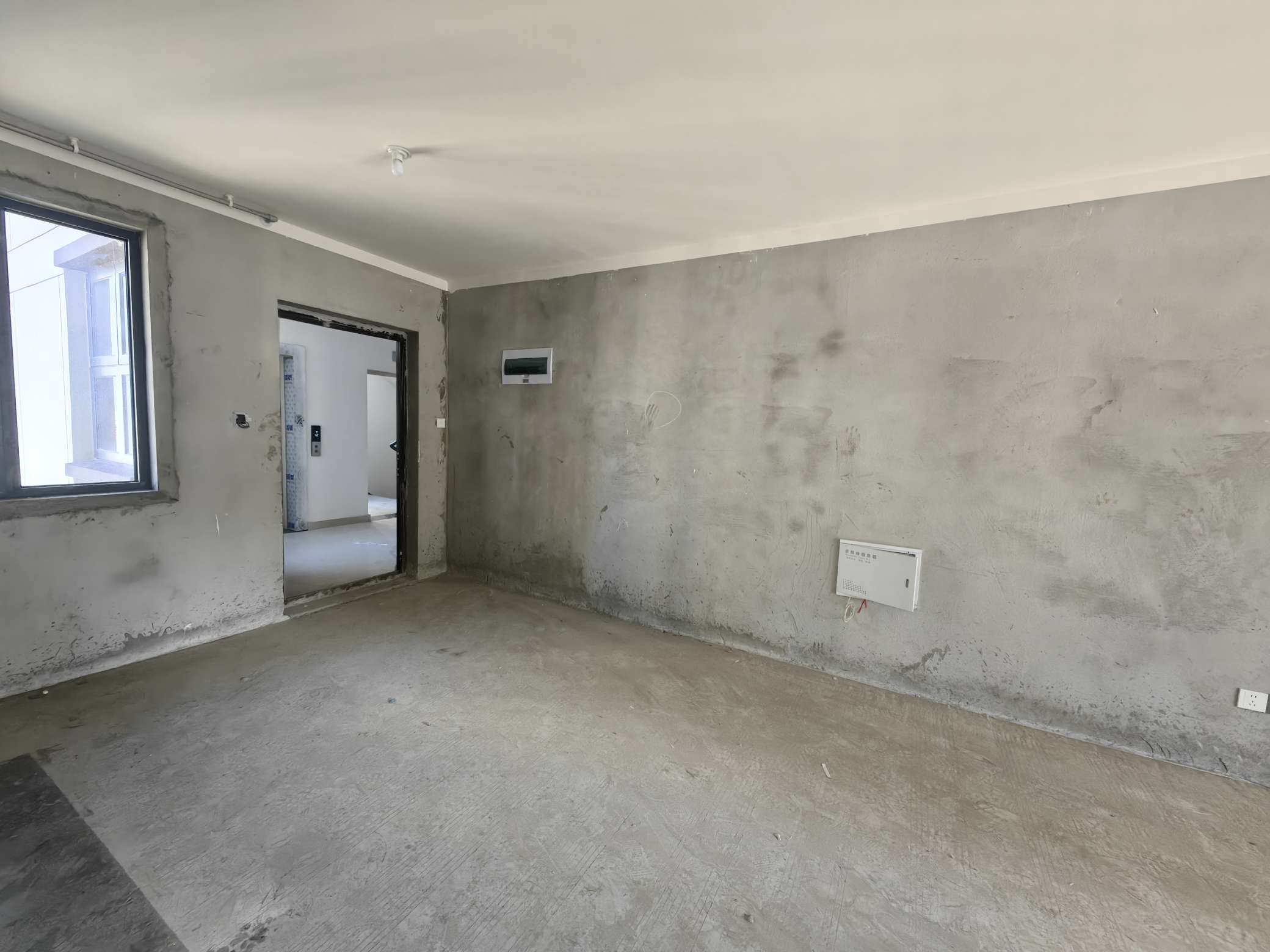 向阳苑 毛坯三室边户 采光好 诚心出售_9