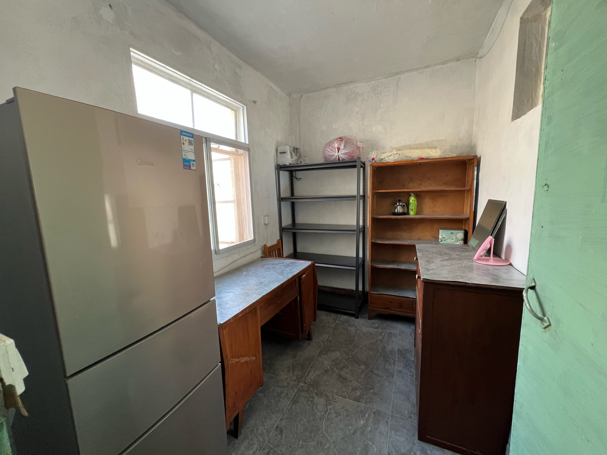 前锋一村，3室1厅，简装，两个空调，燃气热水，_4