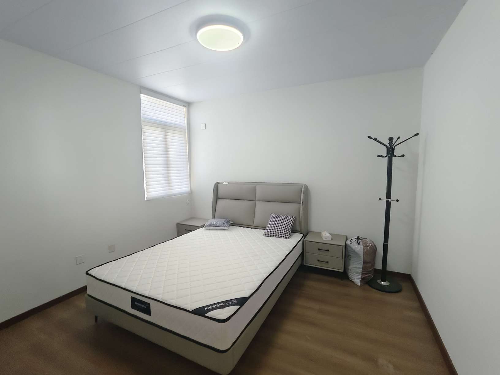 楚都新城复式房产证面积126.84平四室两厅_8