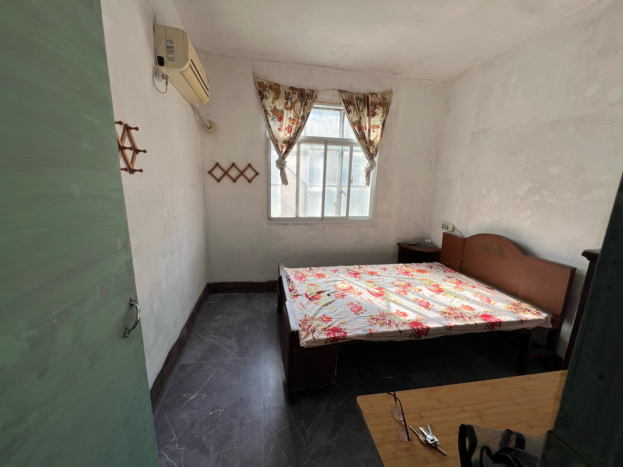 前锋一村，3室1厅，简装，两个空调，燃气热水，_3