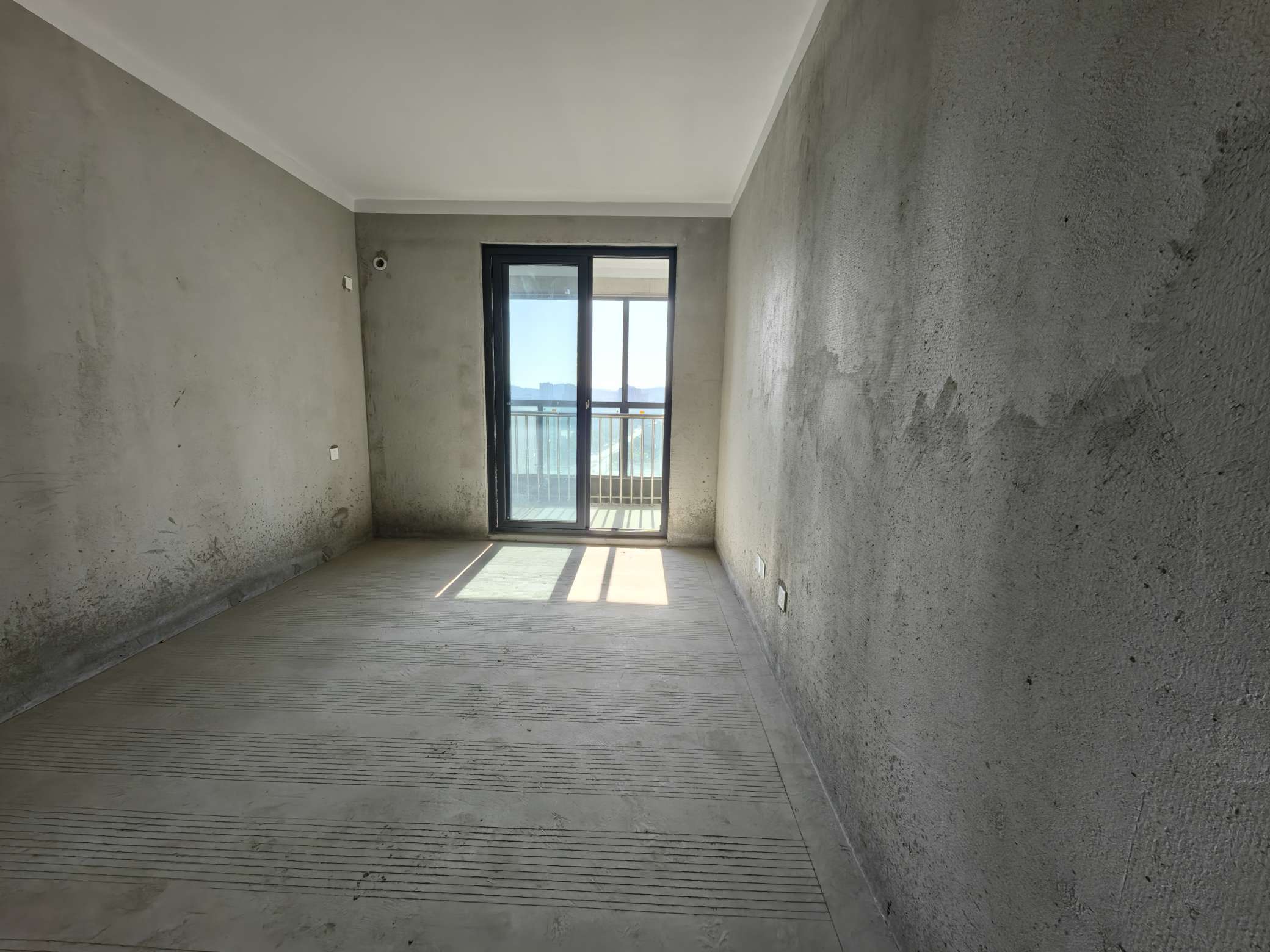 向阳苑毛坯房双阳台，楼层楼位好，采光好_9