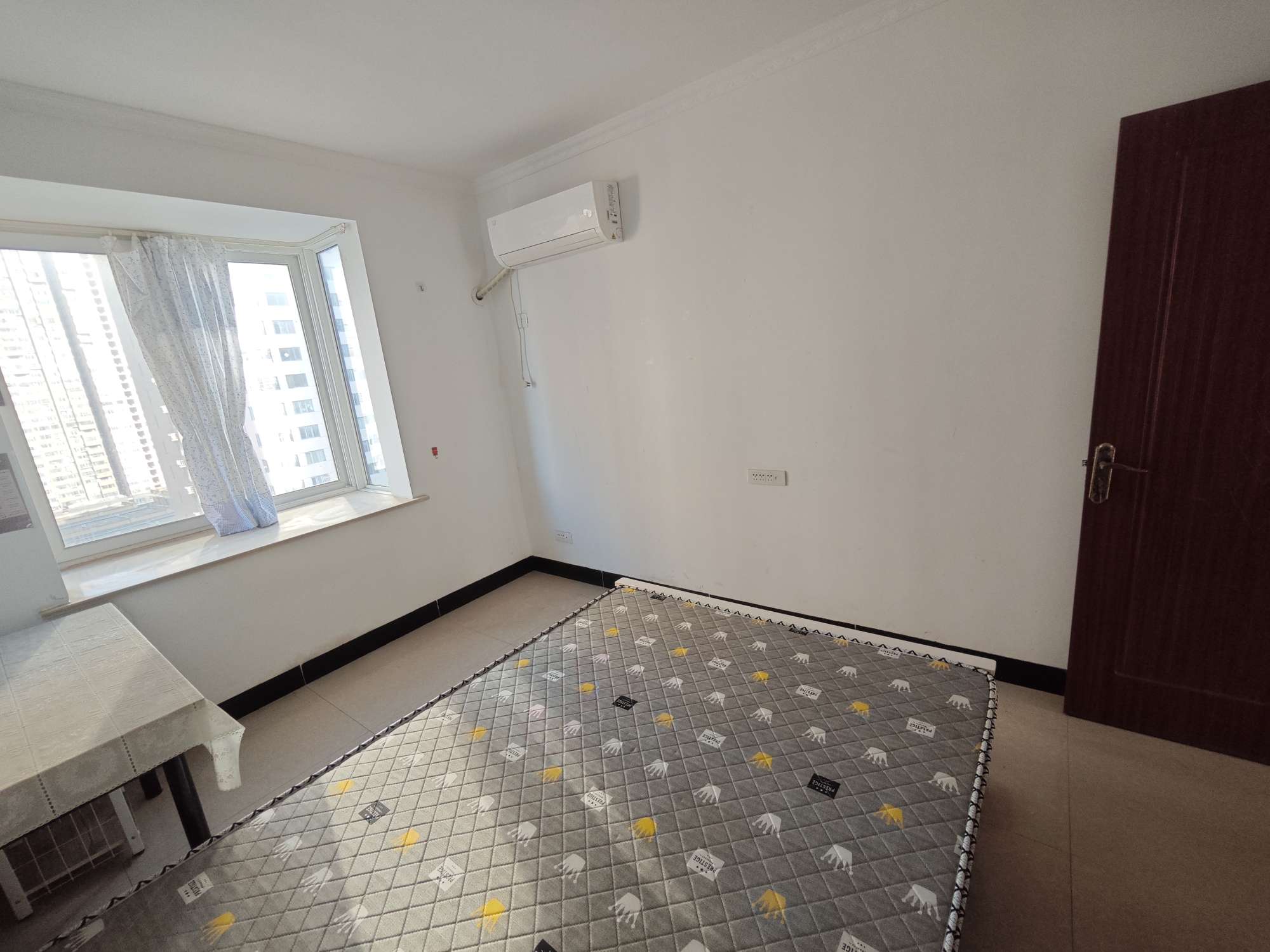 万达广场2室2厅普装出租_4