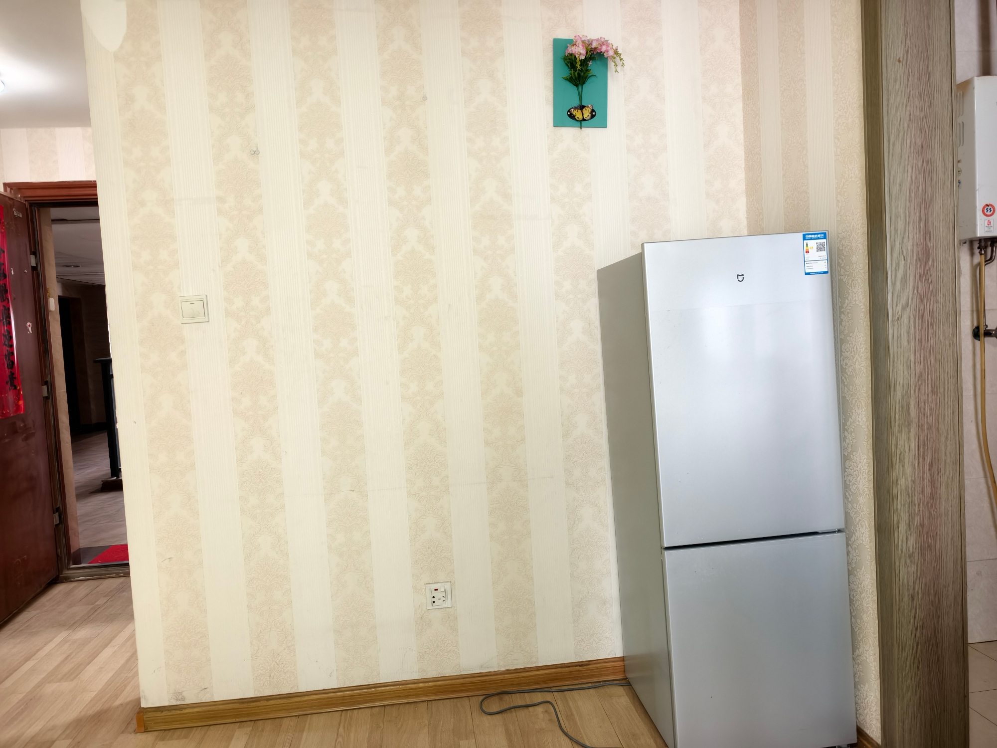 上东锦城小公寓低价出租_7