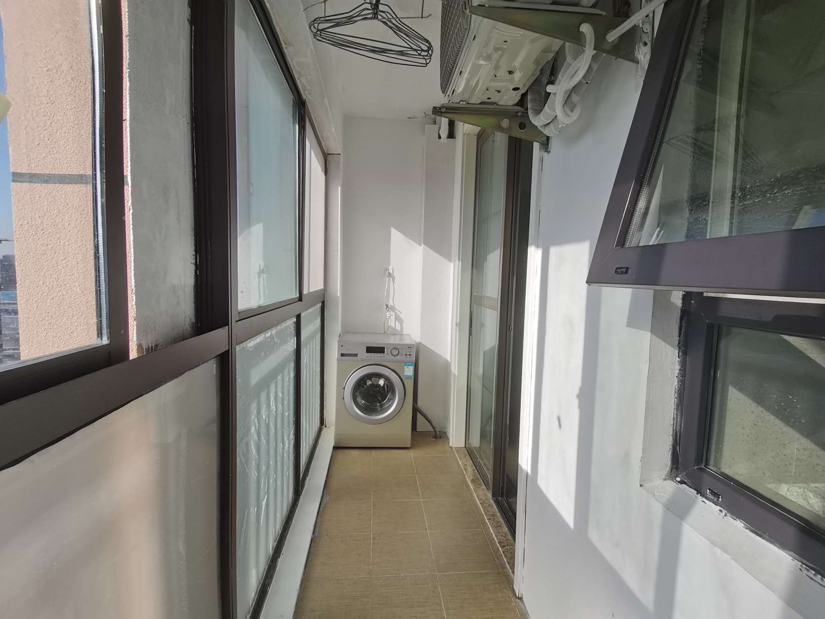 汇金广场 51平精装一居 学区房 交通便利 随时看房_7