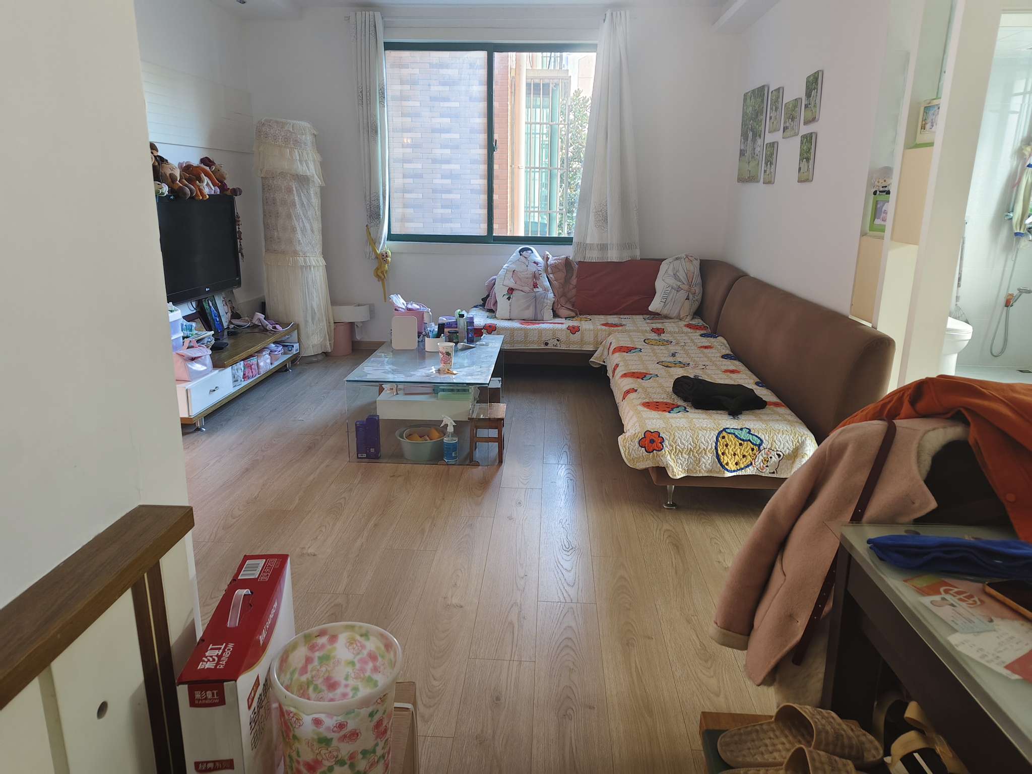 新光花园 87平 两室两厅 交通便利 学区房 普装出租_3