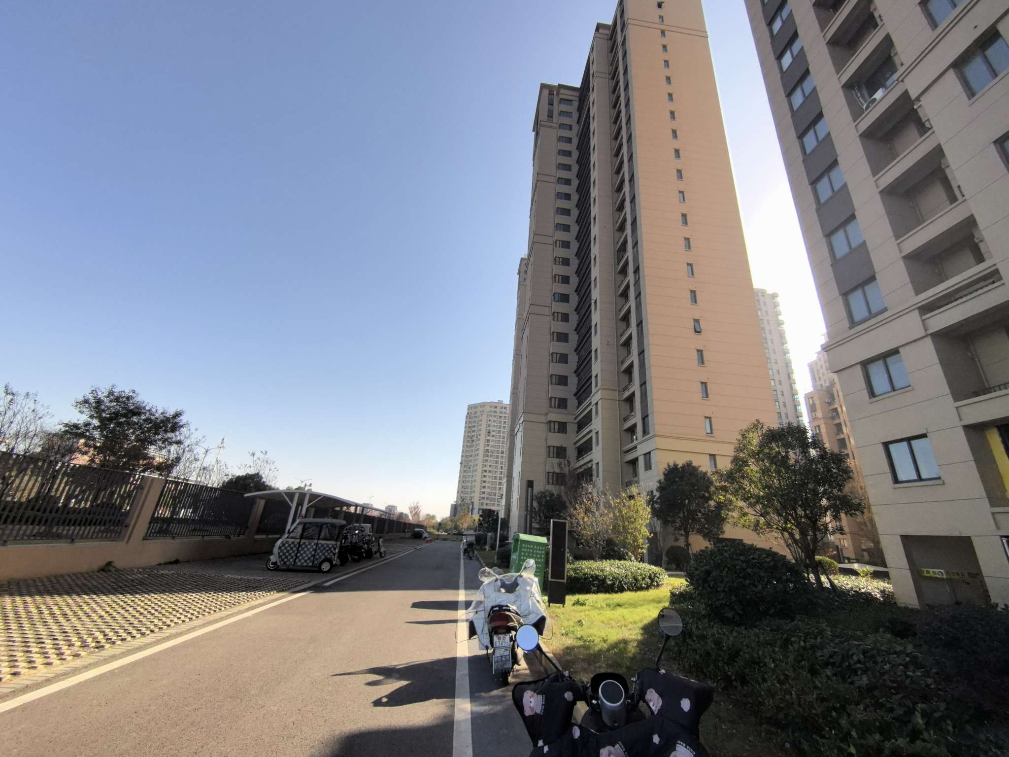 漫悦湾 毛坯三室107平 采光好 房型正_7