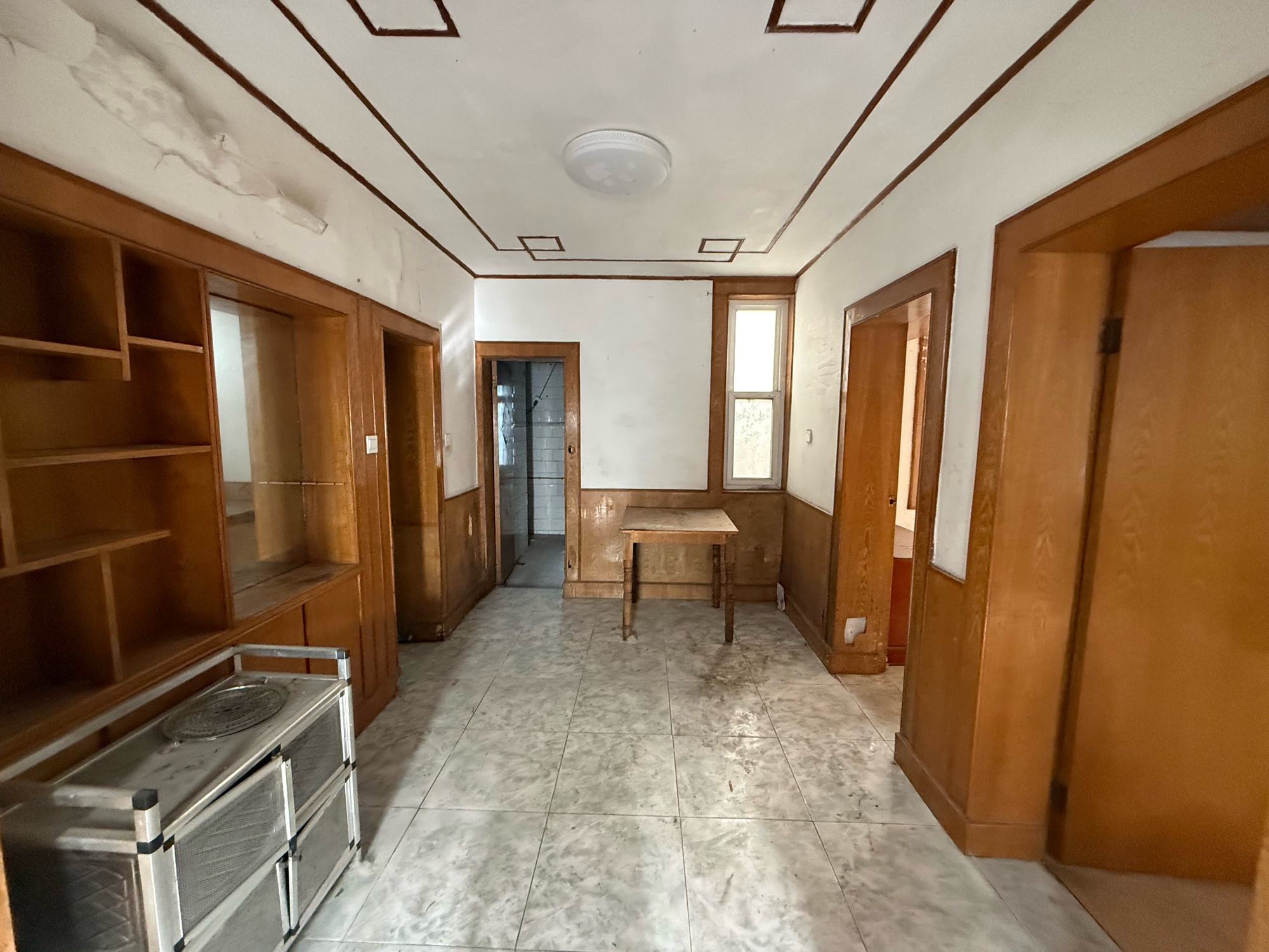 钟郢小区2室1厅有自建房，简单装修，户型好，房东诚心卖房_2